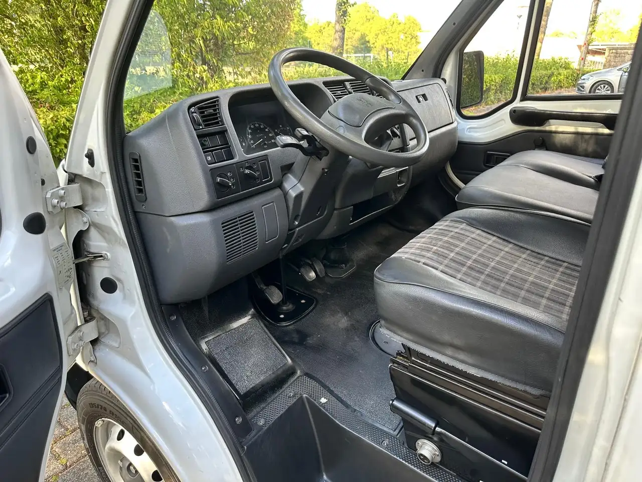 Peugeot Boxer 2.5 TD 1,Hand Doppelkabine*52.000 km* AHK, foto 9