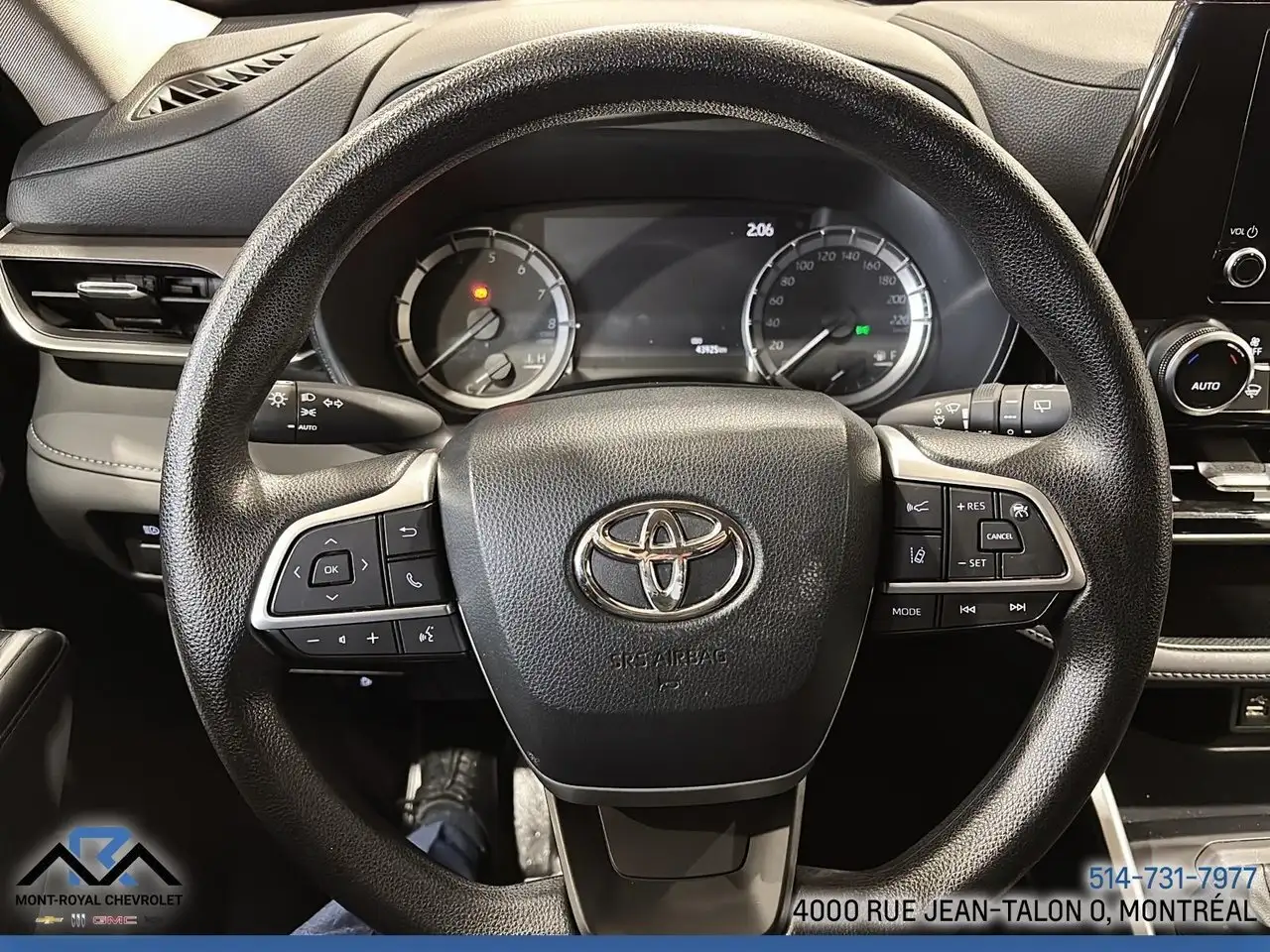 Toyota Highlander снимка Toyota Highlander