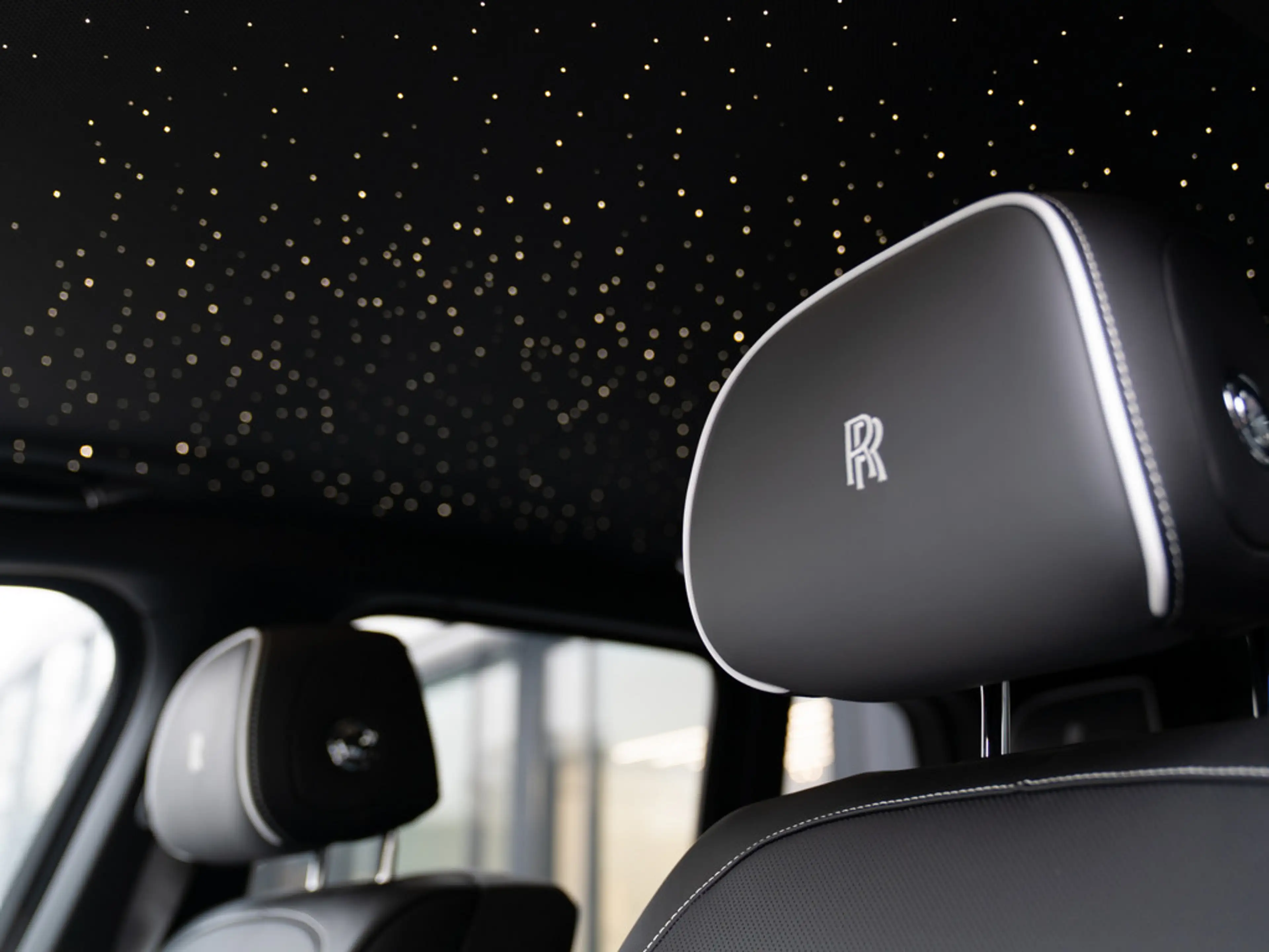 Rolls-Royce Cullinan — photo 15