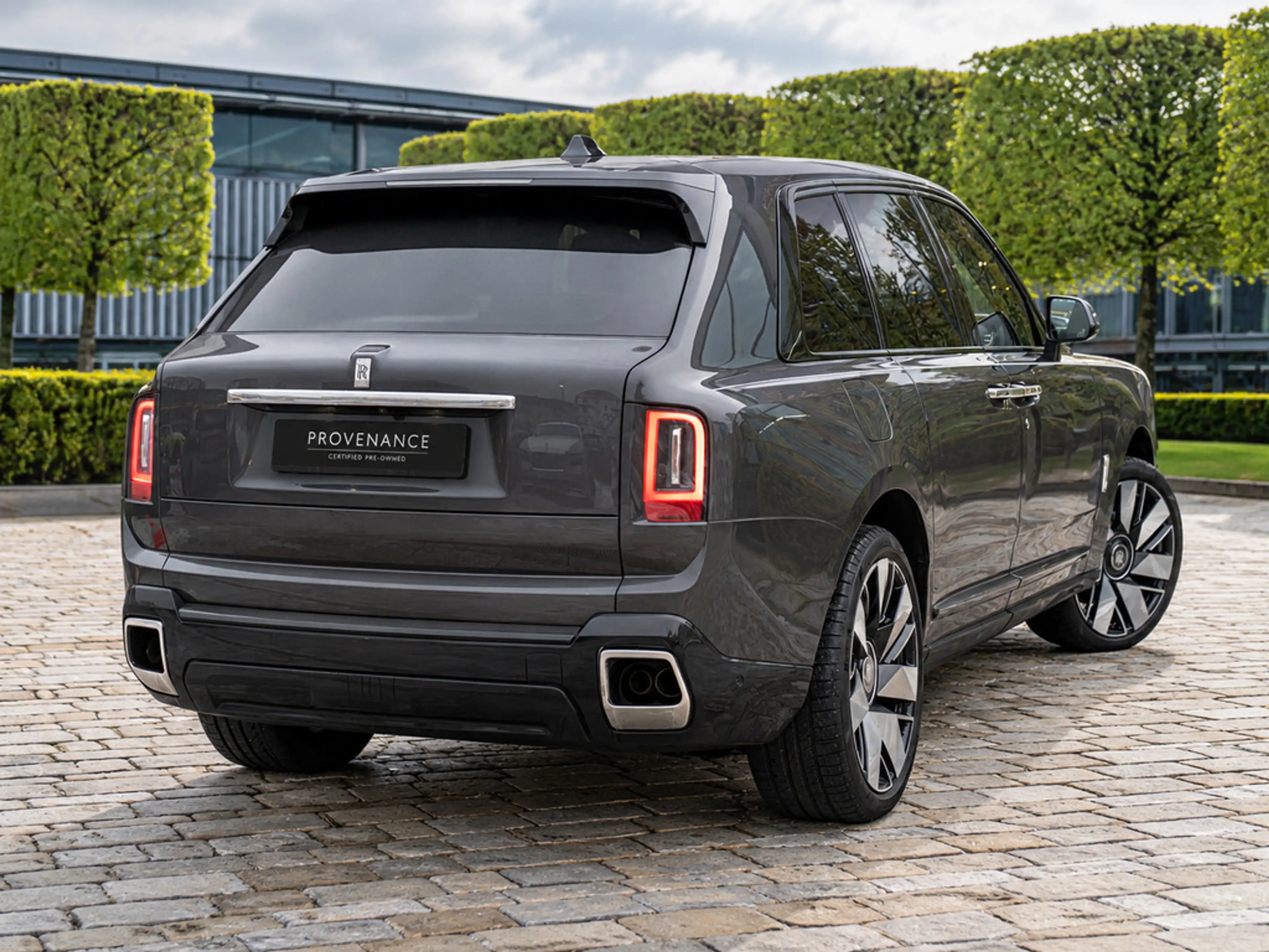 Rolls-Royce Cullinan — photo 3