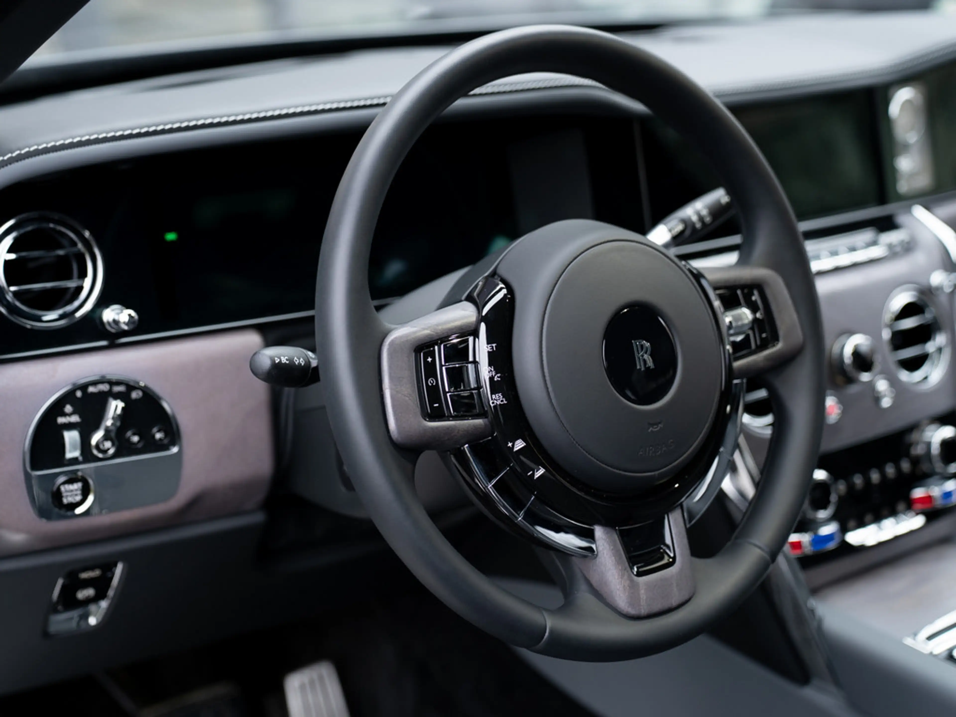 Rolls-Royce Cullinan — photo 7