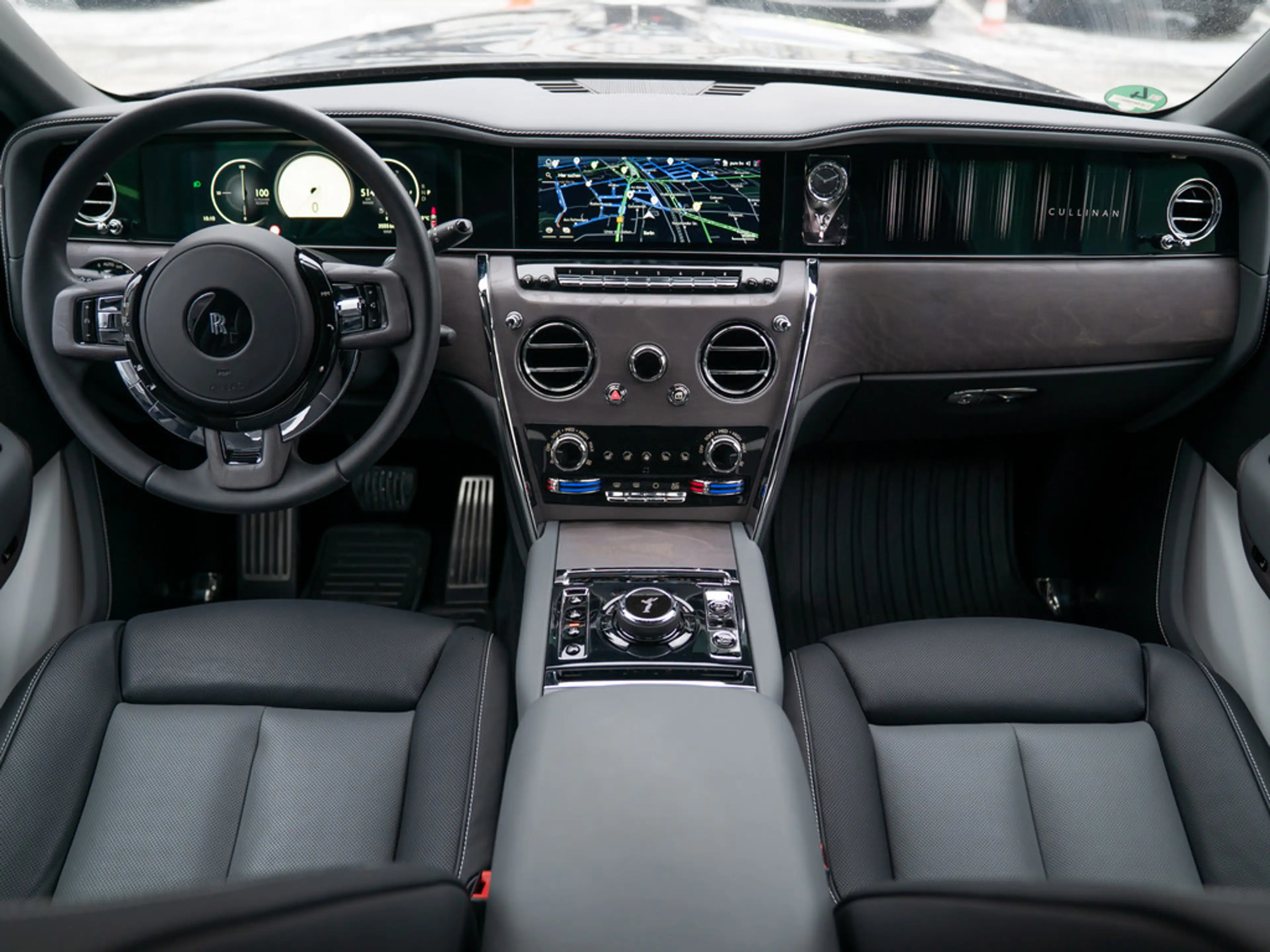 Rolls-Royce Cullinan — photo 6
