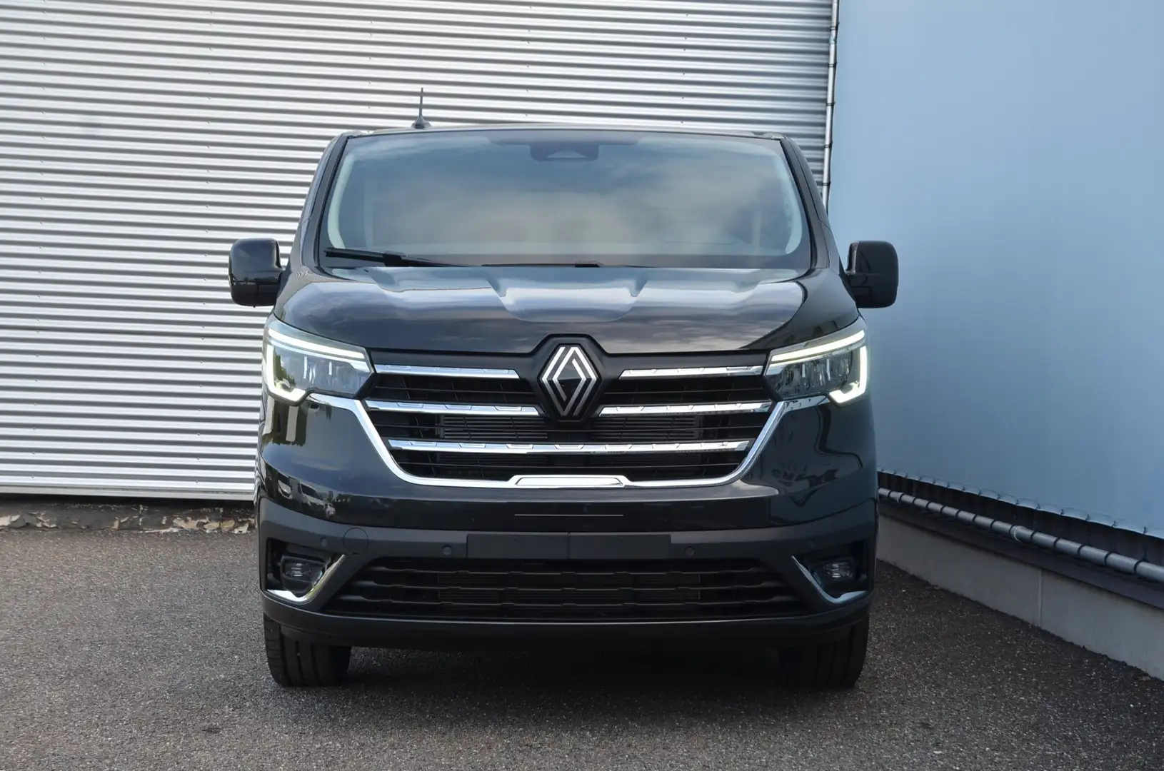 Renault Trafic - L2- Dubbelcab-Automaat-Exclusive-Nieuw-36250+BTW Noir - 2