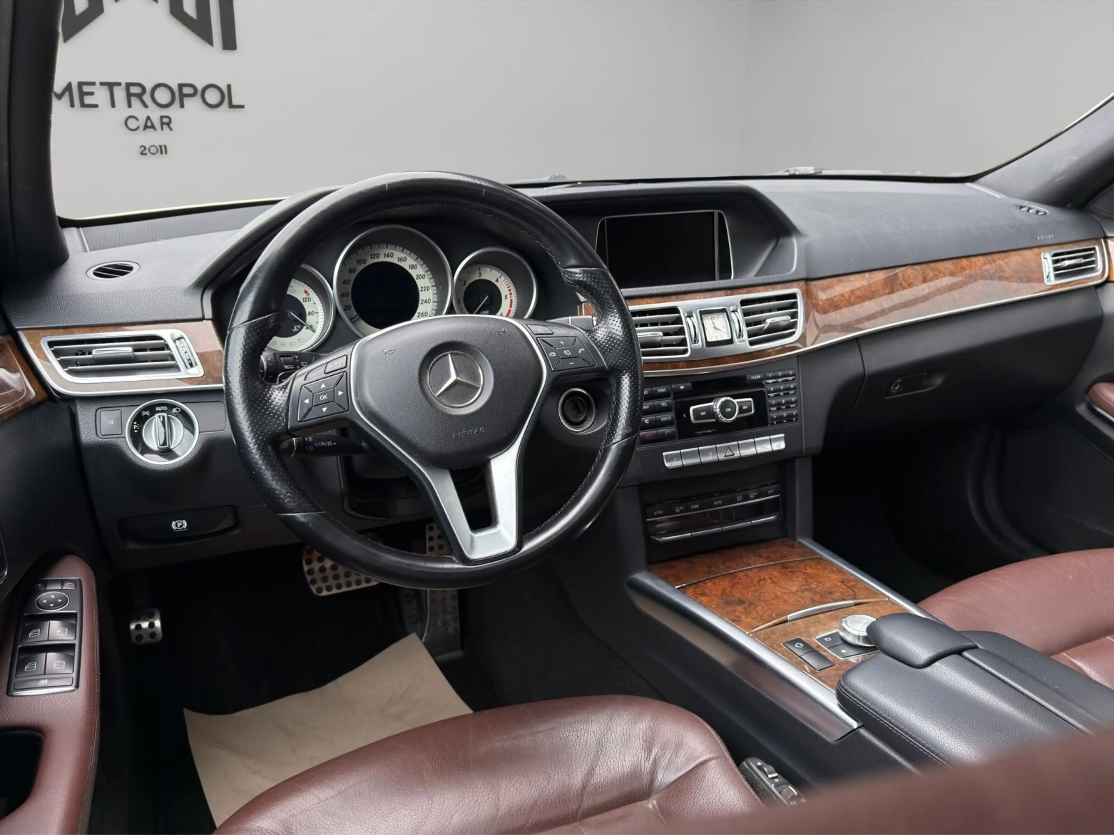Mercedes-Benz E 350 T-Modell V6 LED/NAV/SHZ/TEM/LMF+TÜV 11.26 — photo 13