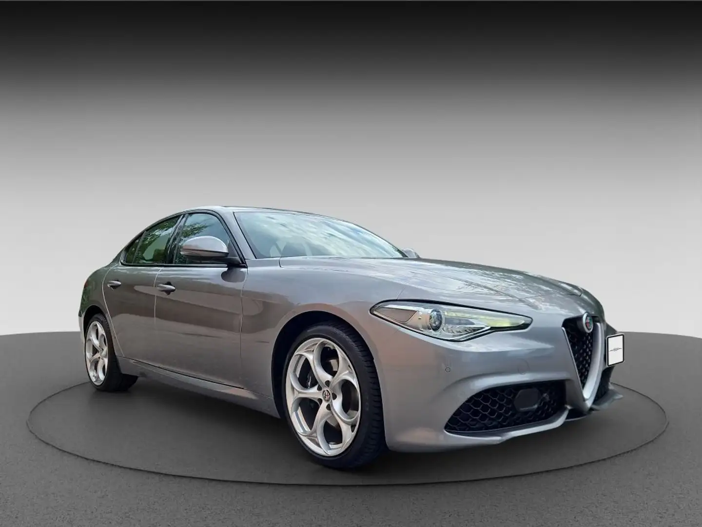 Alfa Romeo Giulia GIULIA 280PS AT8-Q4 VELOCE 1. HAND SCHECKHEFT Grijs - 2