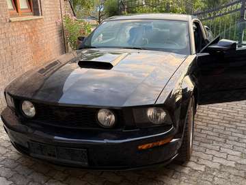 Mustang GT