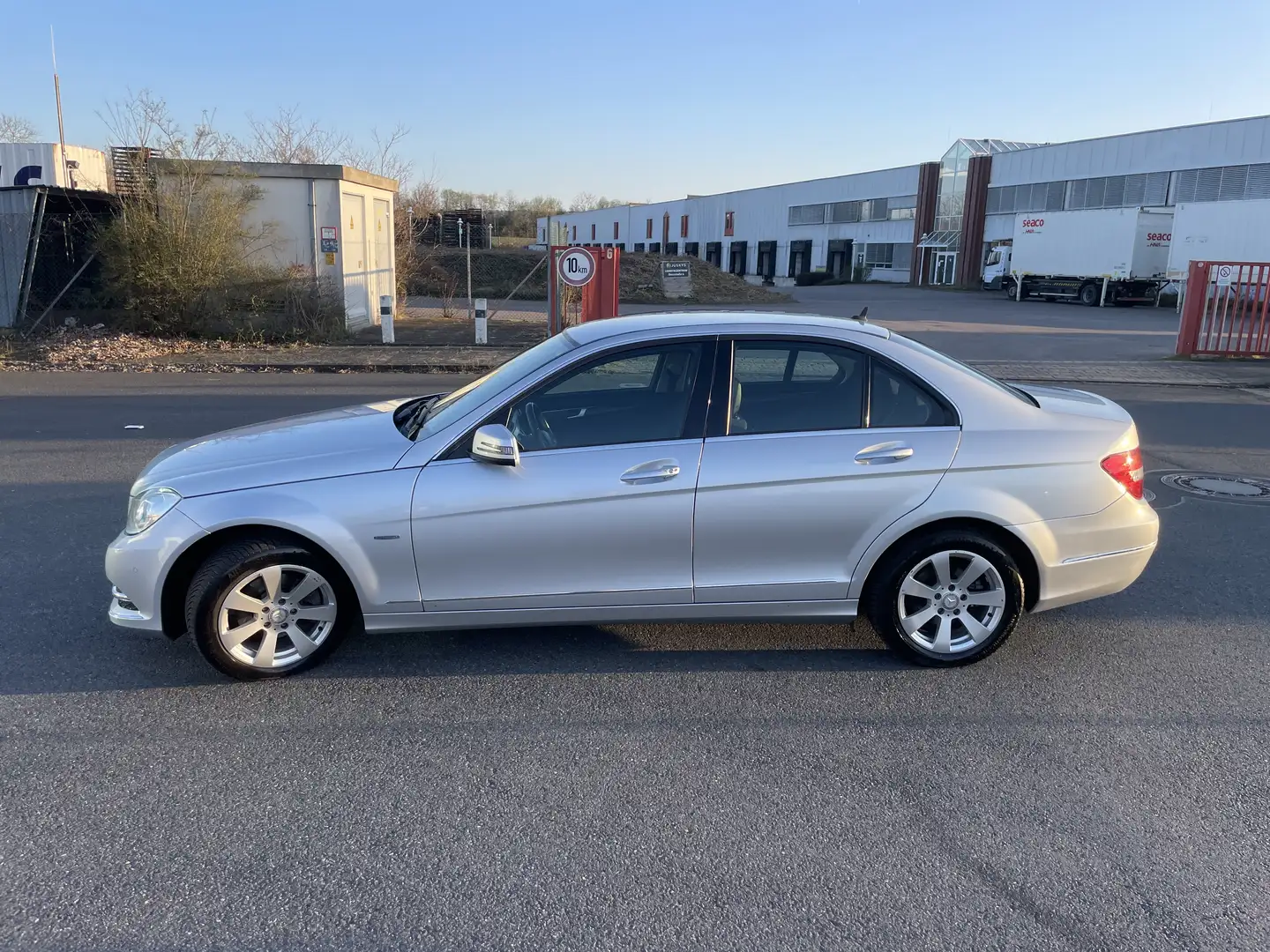 Mercedes-Benz C 200 CDI DPF (BlueEFFICIENCY) 7G-TRONIC Tüv 11/2026 - 2