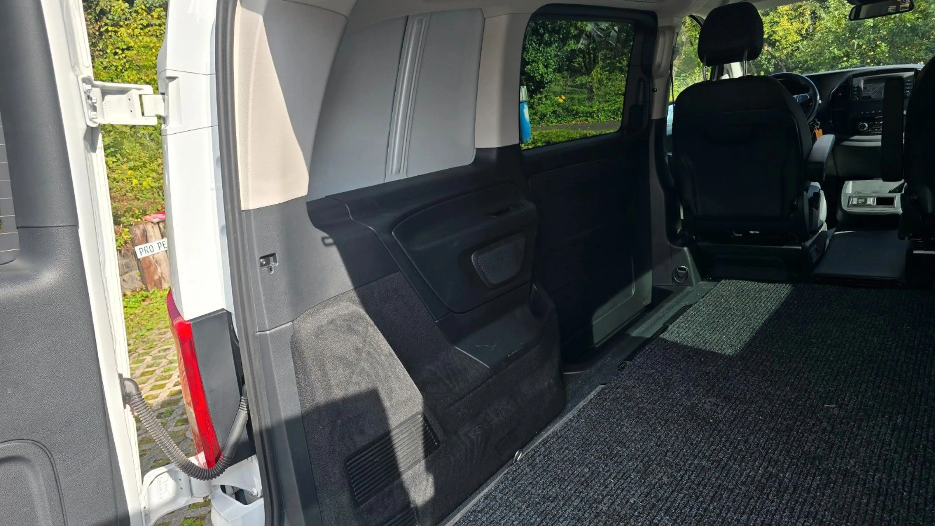 Mercedes-Benz Vito Mixto 124 4x4 kompakt.Line Sport.Airmatc!! — photo 7