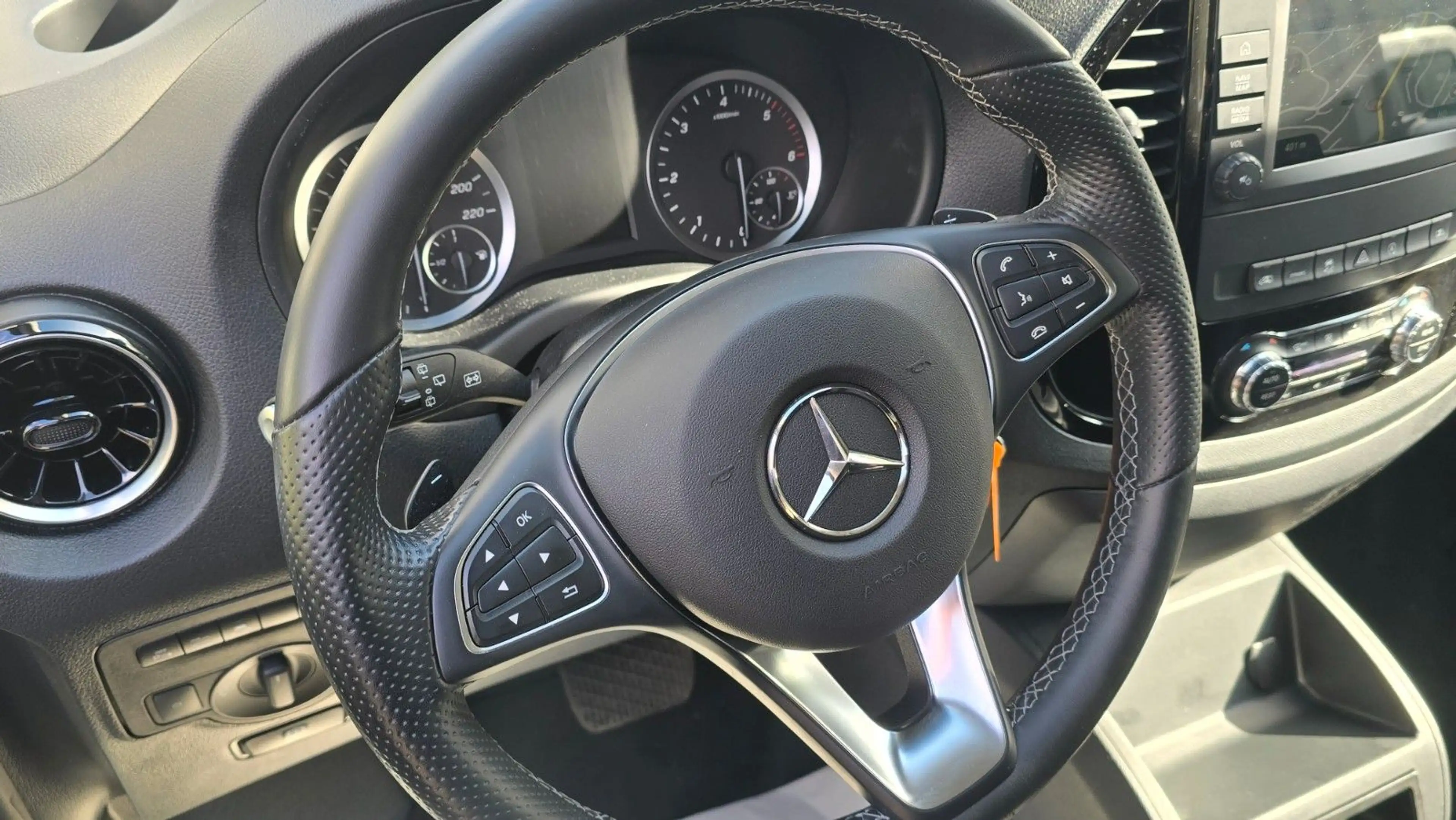 Mercedes-Benz Vito Mixto 124 4x4 kompakt.Line Sport.Airmatc!! — photo 23