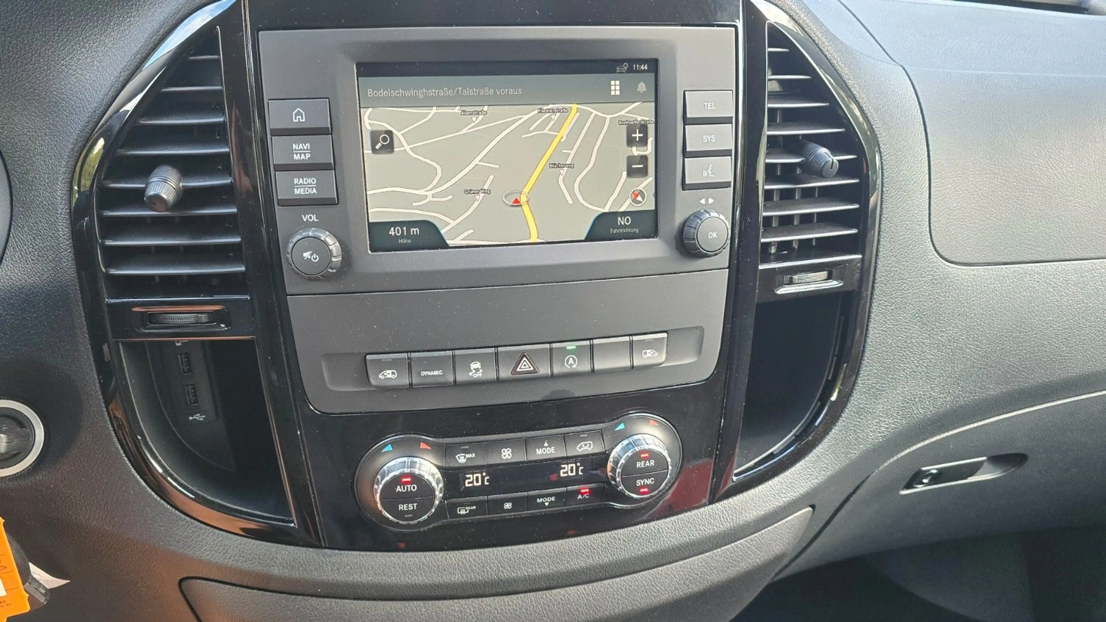 Mercedes-Benz Vito Mixto 124 4x4 kompakt.Line Sport.Airmatc!! — photo 22
