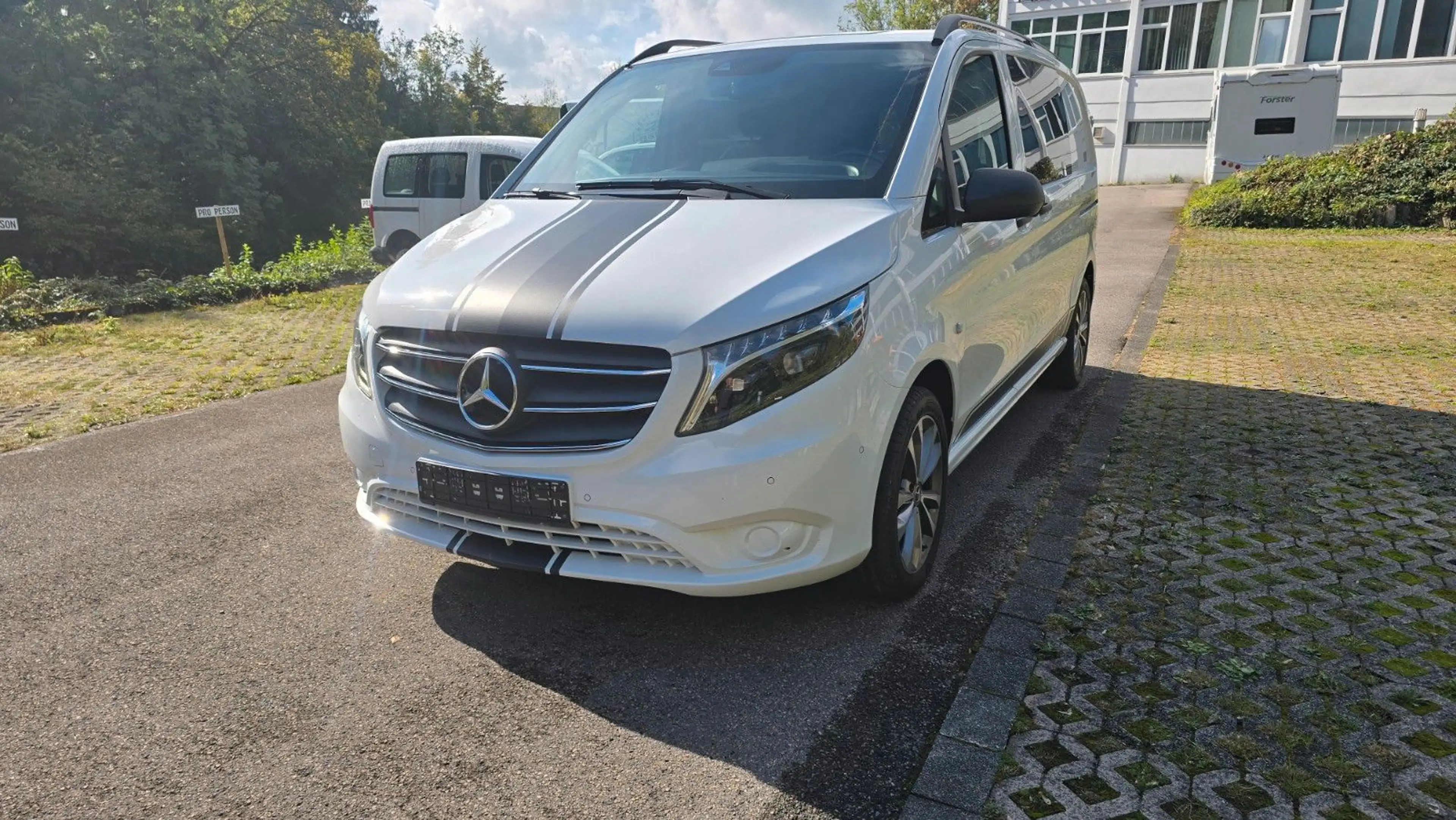 Mercedes-Benz Vito Mixto 124 4x4 kompakt.Line Sport.Airmatc!! — photo 2