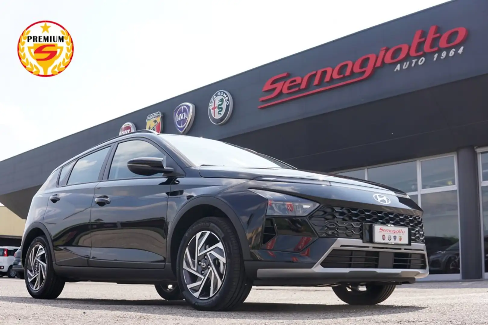Hyundai BAYON 1.2 78cv Gpl Xline KM 8.000 | NAVIGATORE Nero - 1