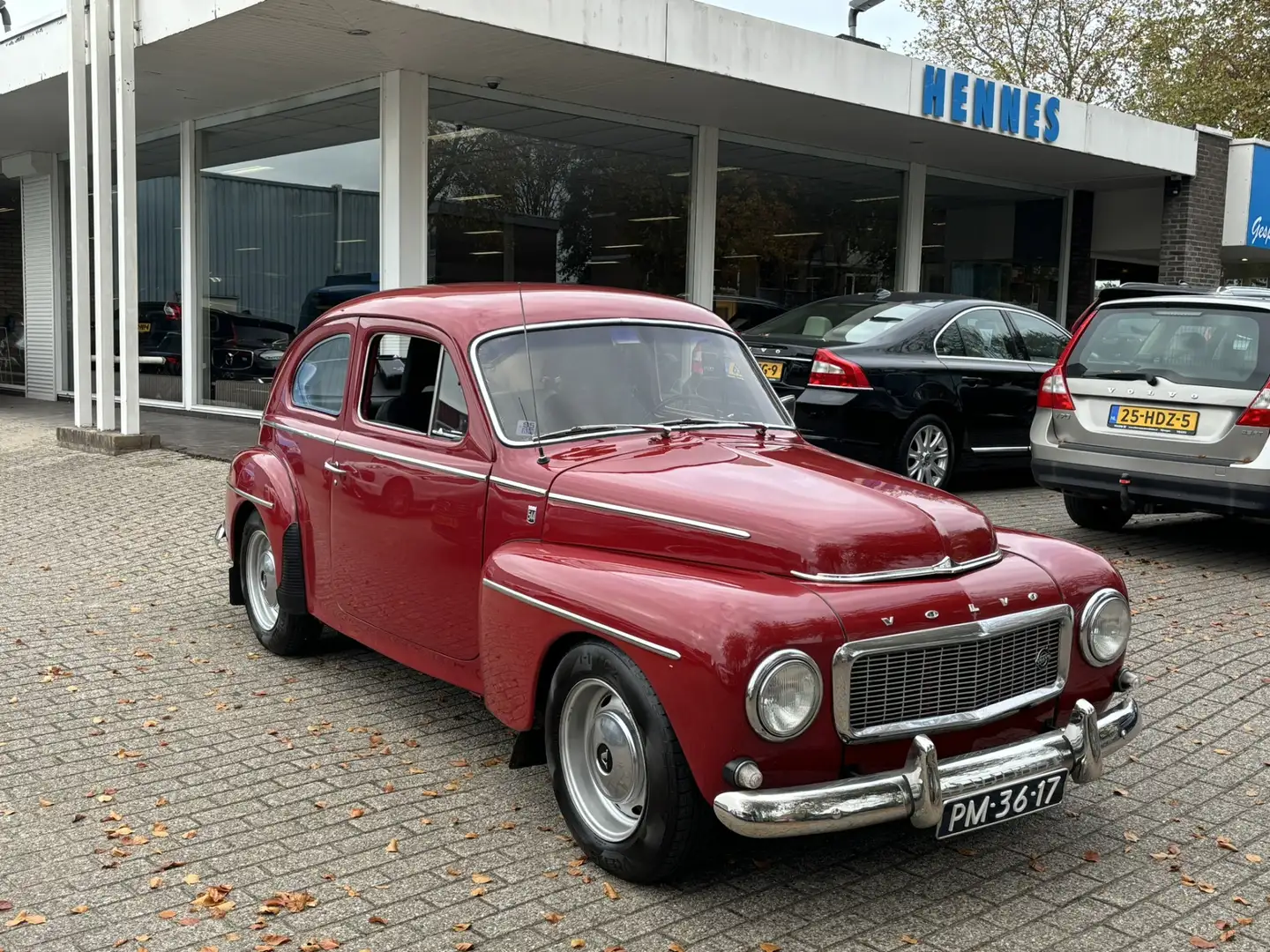 Volvo P544 B18D Sport Красный - 1