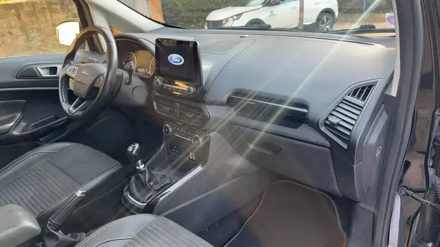 Ford EcoSport view 10