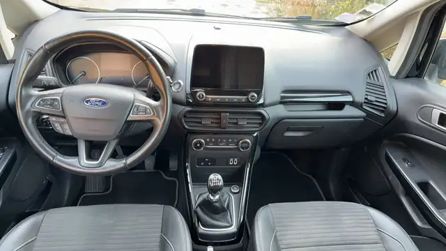 Ford EcoSport view 11