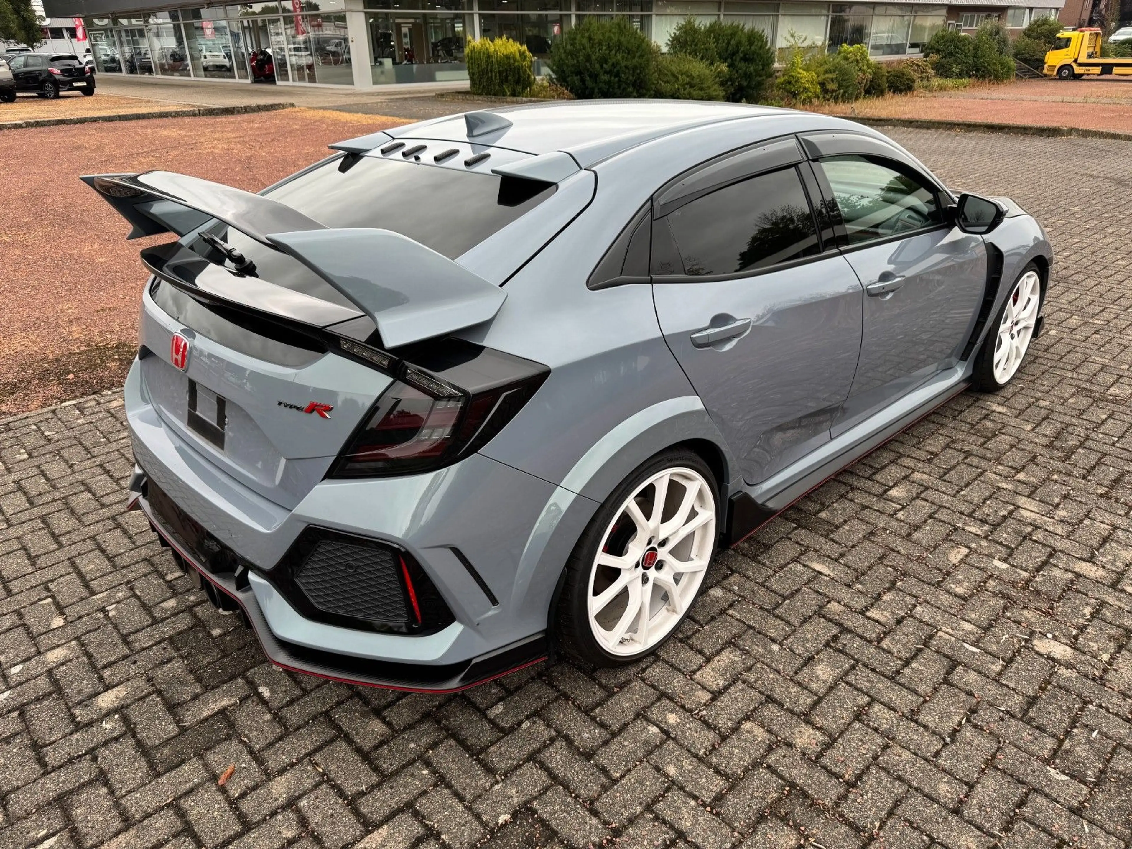 Honda Civic 2.0 FK8 Type R GT Remus/ Eventuri / Wagner — photo 4