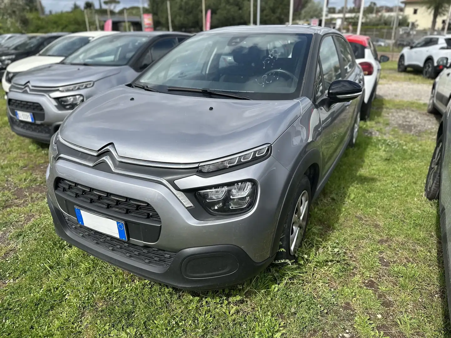 Citroen C3 BlueHDi 100 S&S Feel Šedá - 1