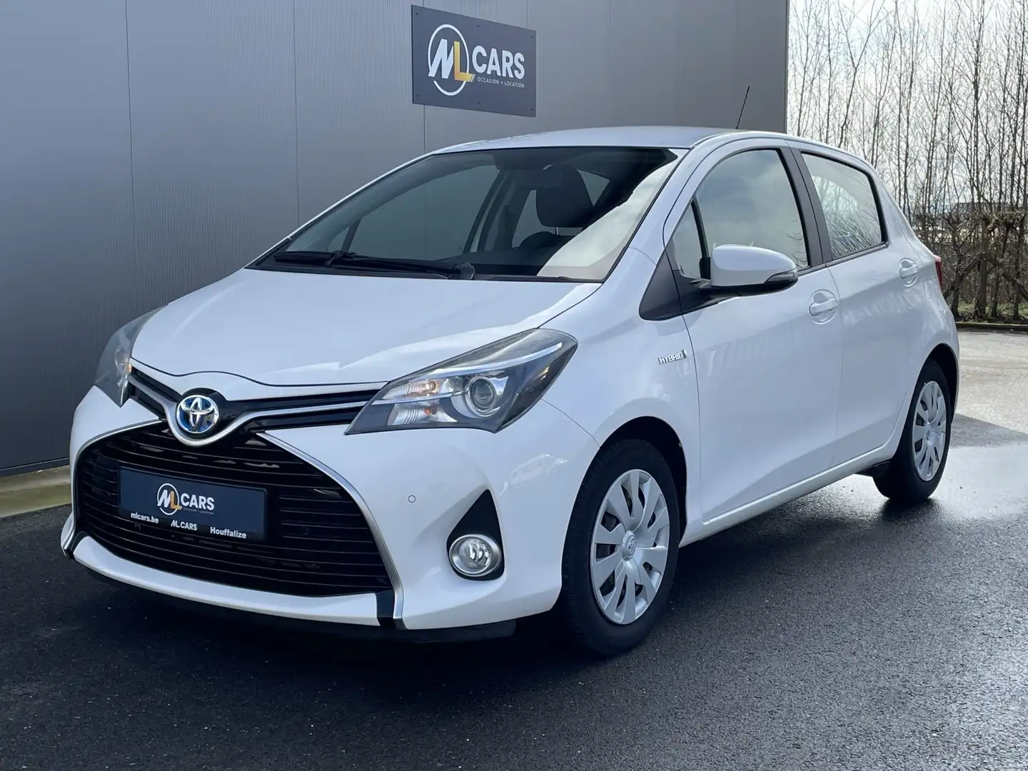 Toyota Yaris YARIS 1.5 HYBRID Bianco - 1