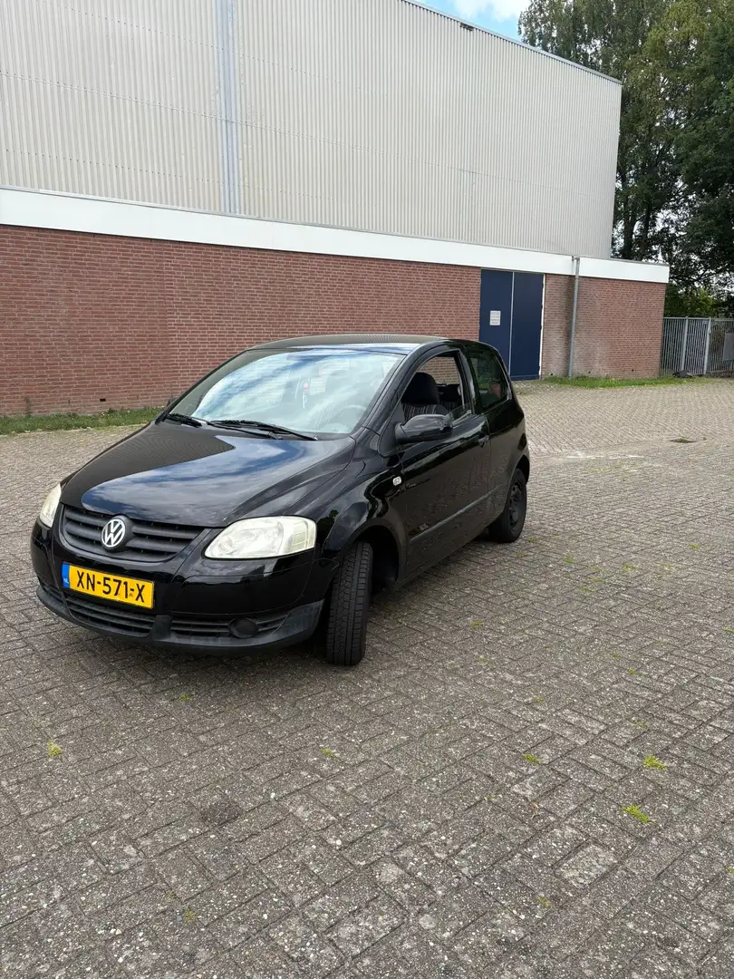 Volkswagen Fox 1.2 Optive Zwart - 1
