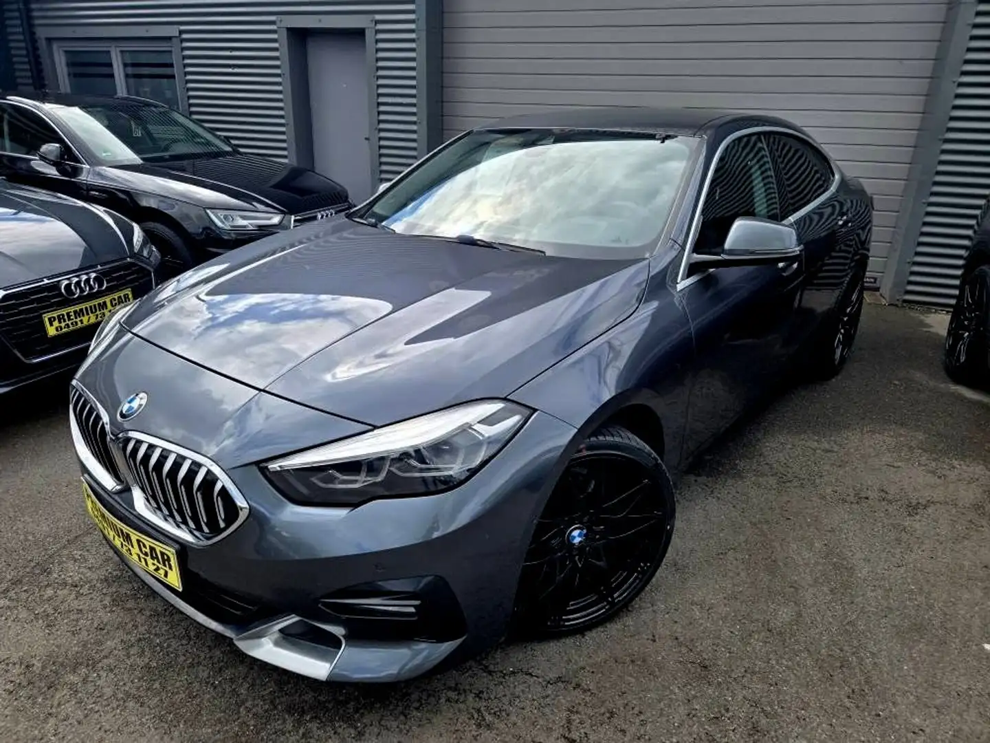 BMW 218 🔺218*XENON*LOOK M TECHNIK*CARPLAY*LED* CUIR🔺 Grau - 2