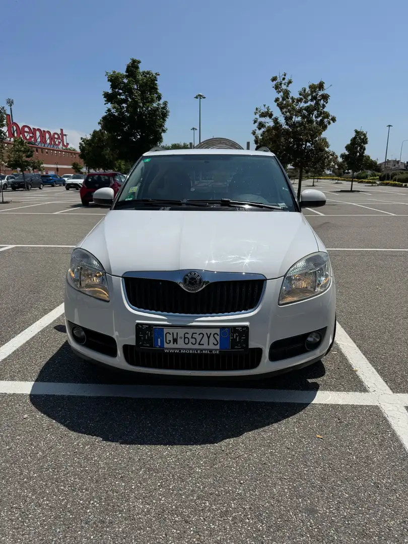 Skoda Fabia 1.2 HTP Combi Sport - 1