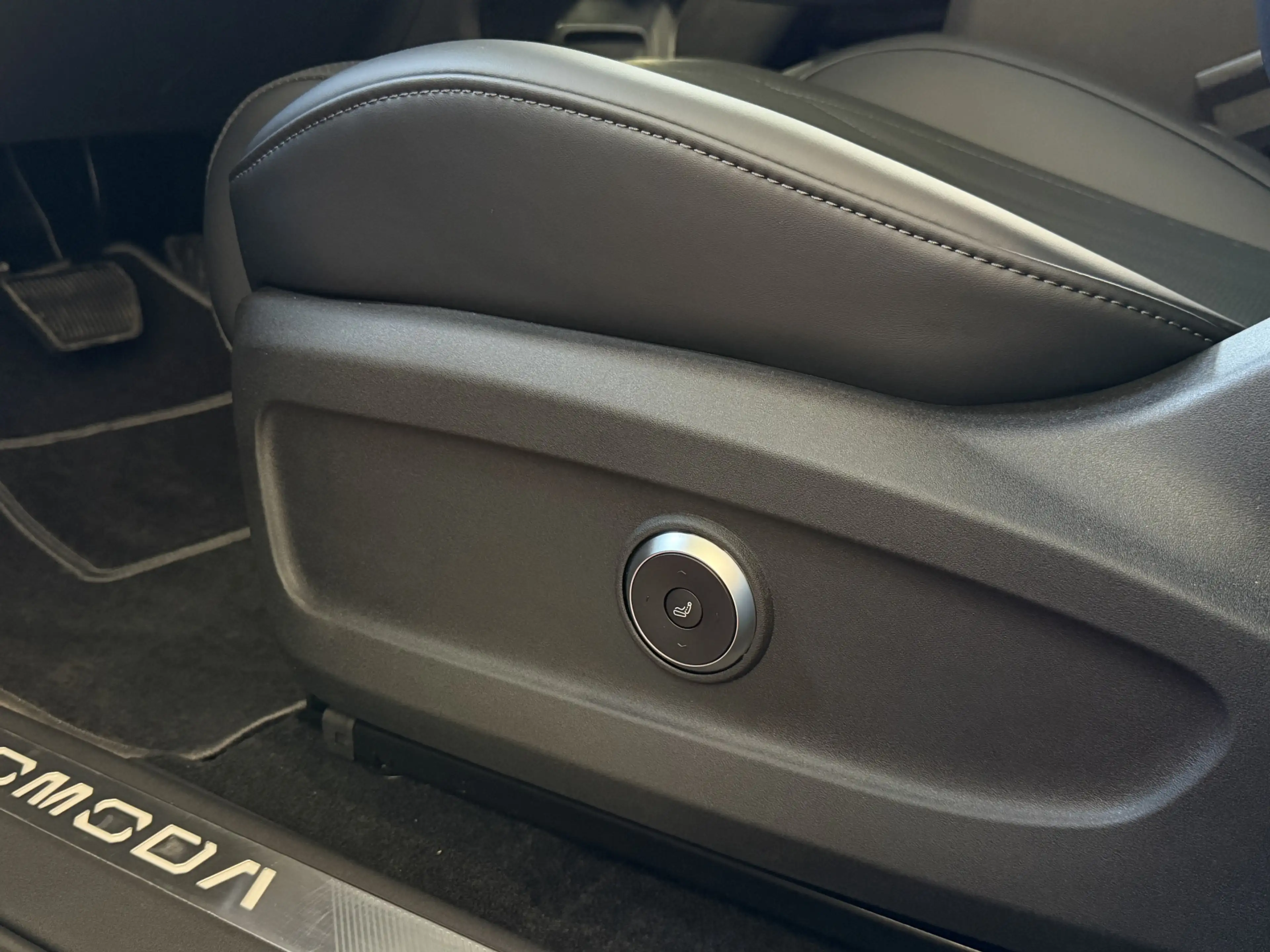 Omoda 9 OMODA 9 PREMIUM AWD 538 PK | LUXE PHEV SUV | 145 K — photo 16