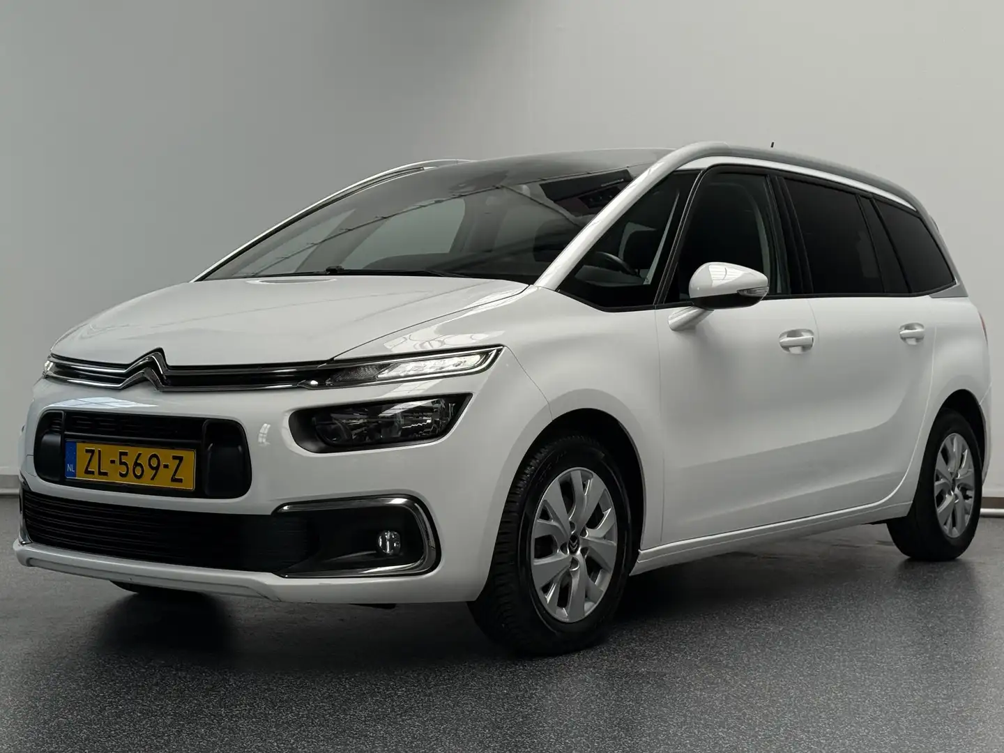Citroen Grand C4 SpaceTourer 1.2 PureTech Business | 7 Pers | NL Auto | Apple C Wit - 1