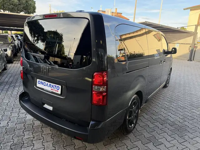 Fiat Ulysse view 5
