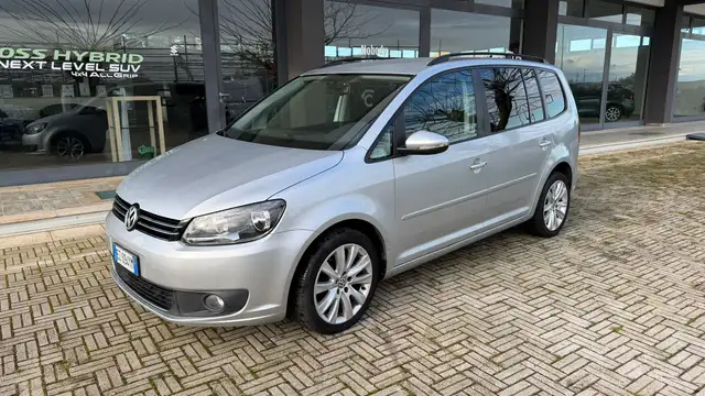 Volkswagen Touran Touran II 2010 1.6 tdi Comfortline