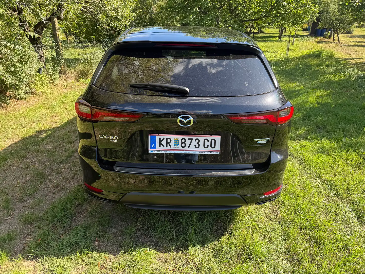 Mazda CX-60 CX-60 2.5L e-SKYACTIV PHEV AWD HOMURA Aut. HOMURA Schwarz - 2