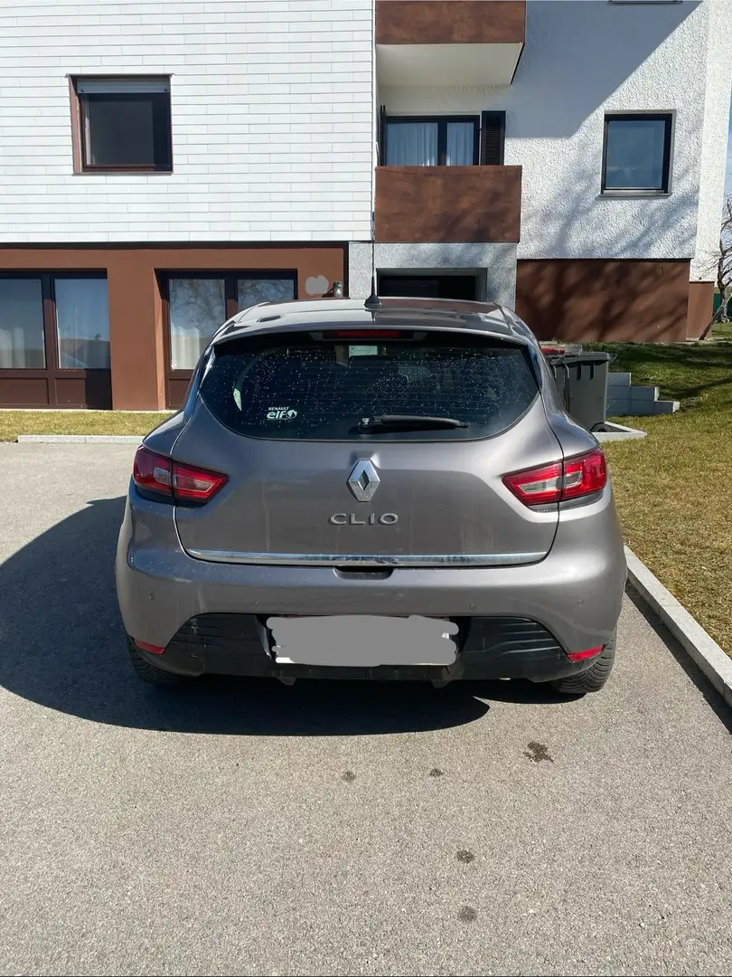 Renault Clio Dynamique 1,2 16V 75 Grau - 2