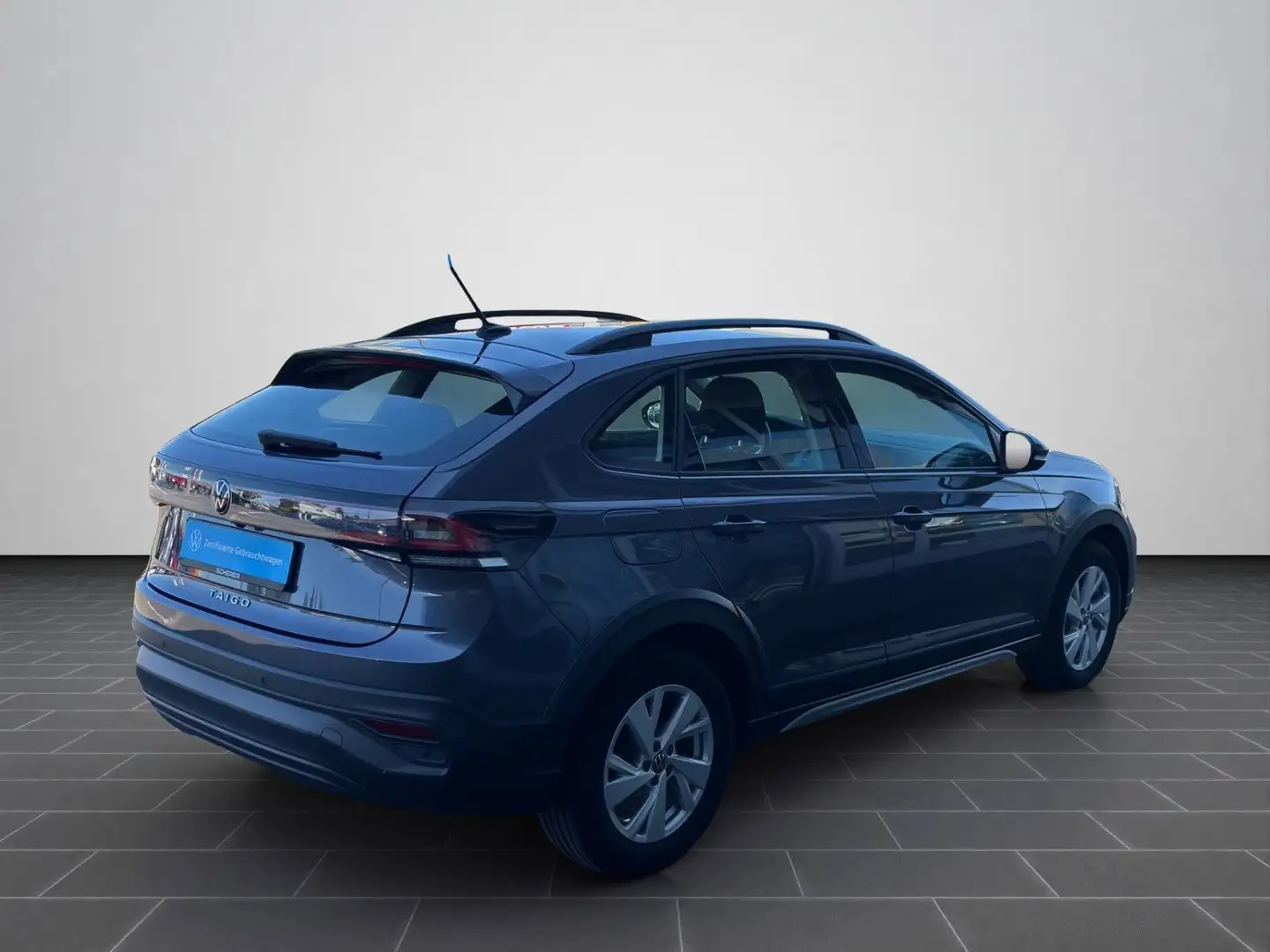 Volkswagen Taigo 1.0 TSI Life CARPLAY RFK PDC Grijs - 2