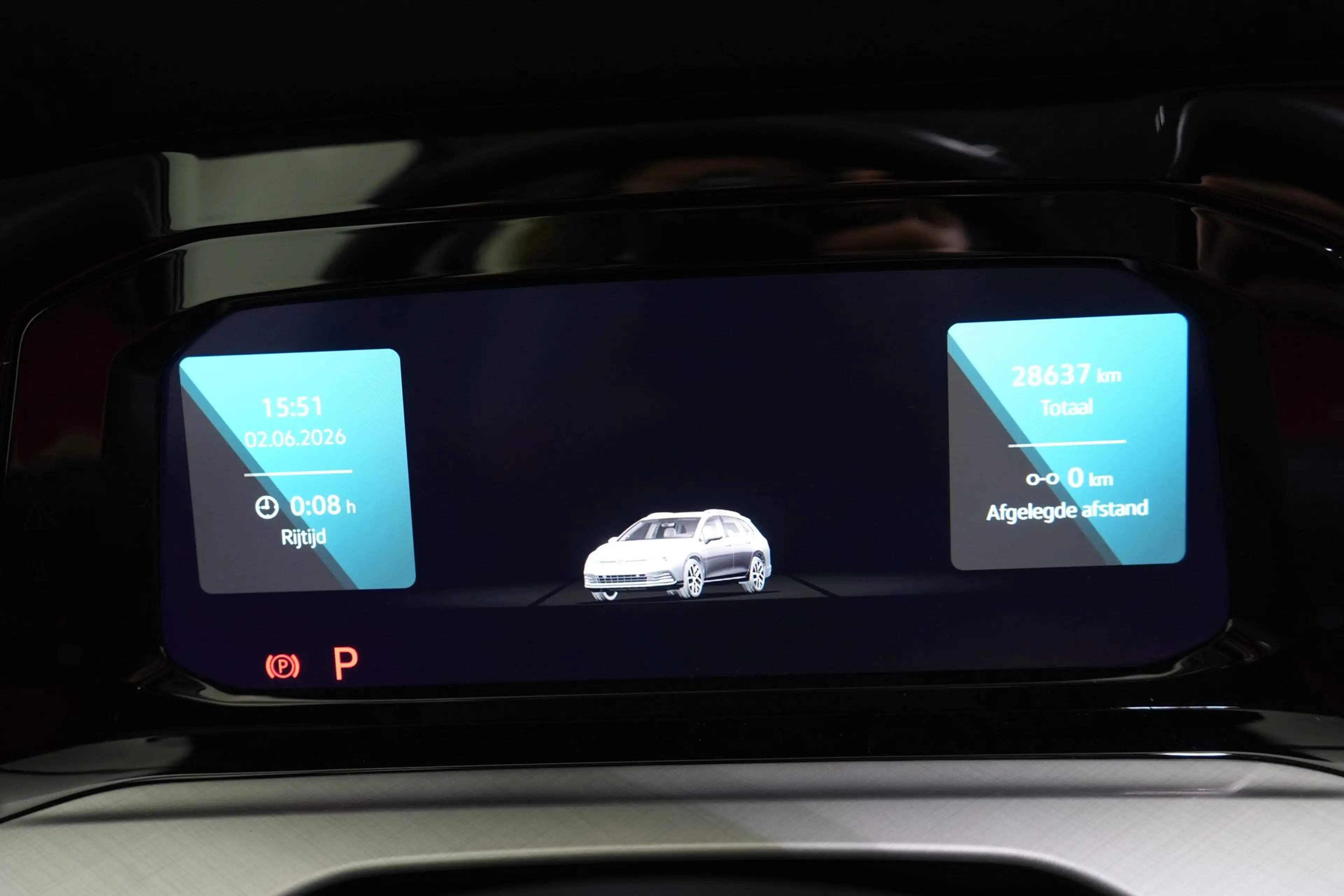 Volkswagen Golf Variant 1.0 eTSI DSG Life Business LED GPS PDC CAM Carplay — photo 14