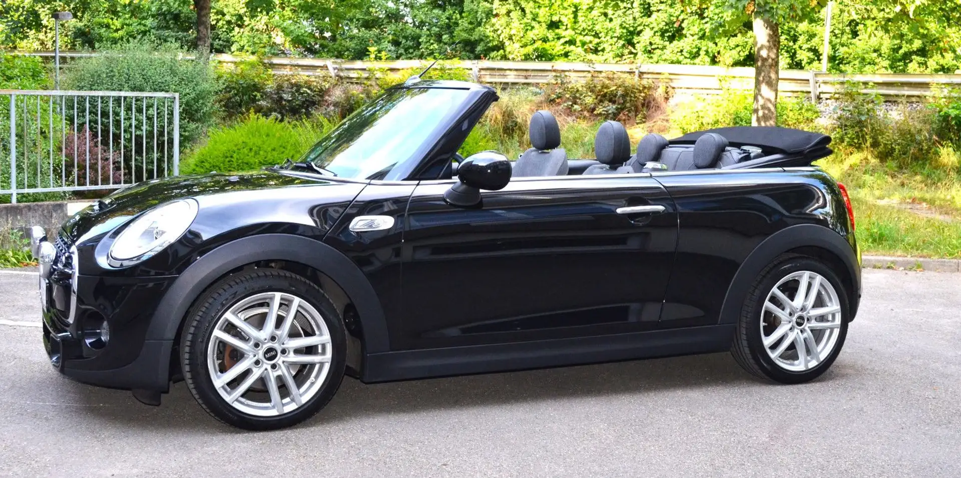 MINI Cooper S Cabrio Negru - 2