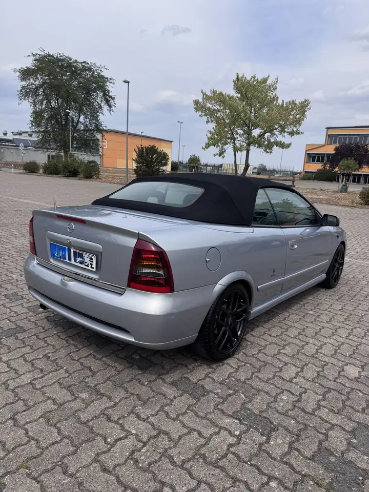 Opel Astra Cabrio 1.6 16V, foto 3