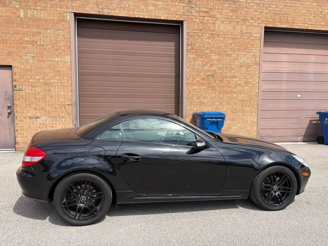 Mercedes-Benz SLK photo Mercedes-Benz SLK
