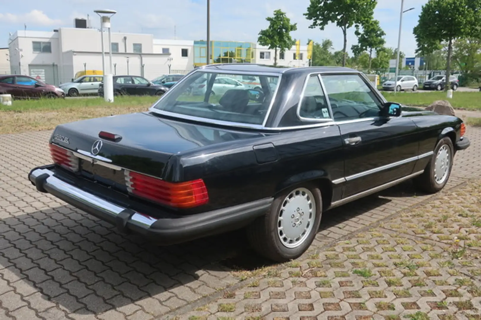 Mercedes-Benz 560 SL Nero - 2