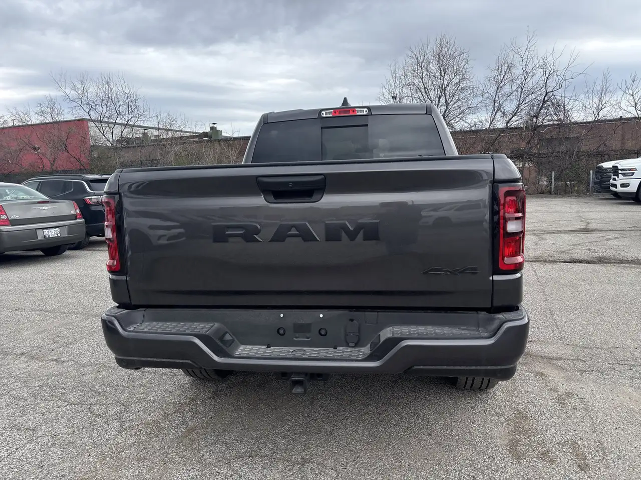 RAM 1500 снимка RAM 1500