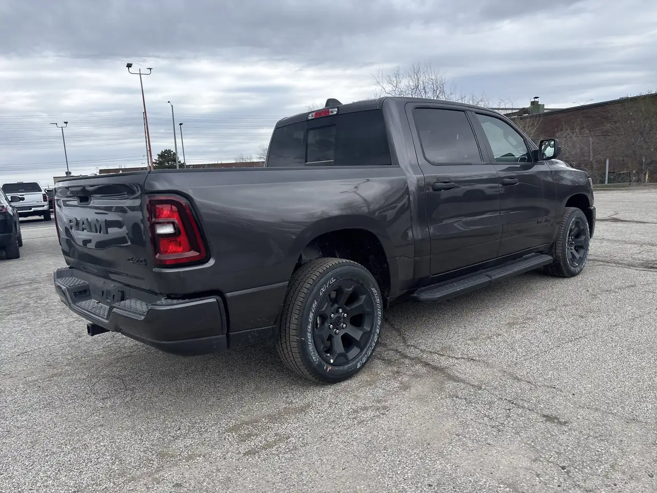 RAM 1500 снимка RAM 1500