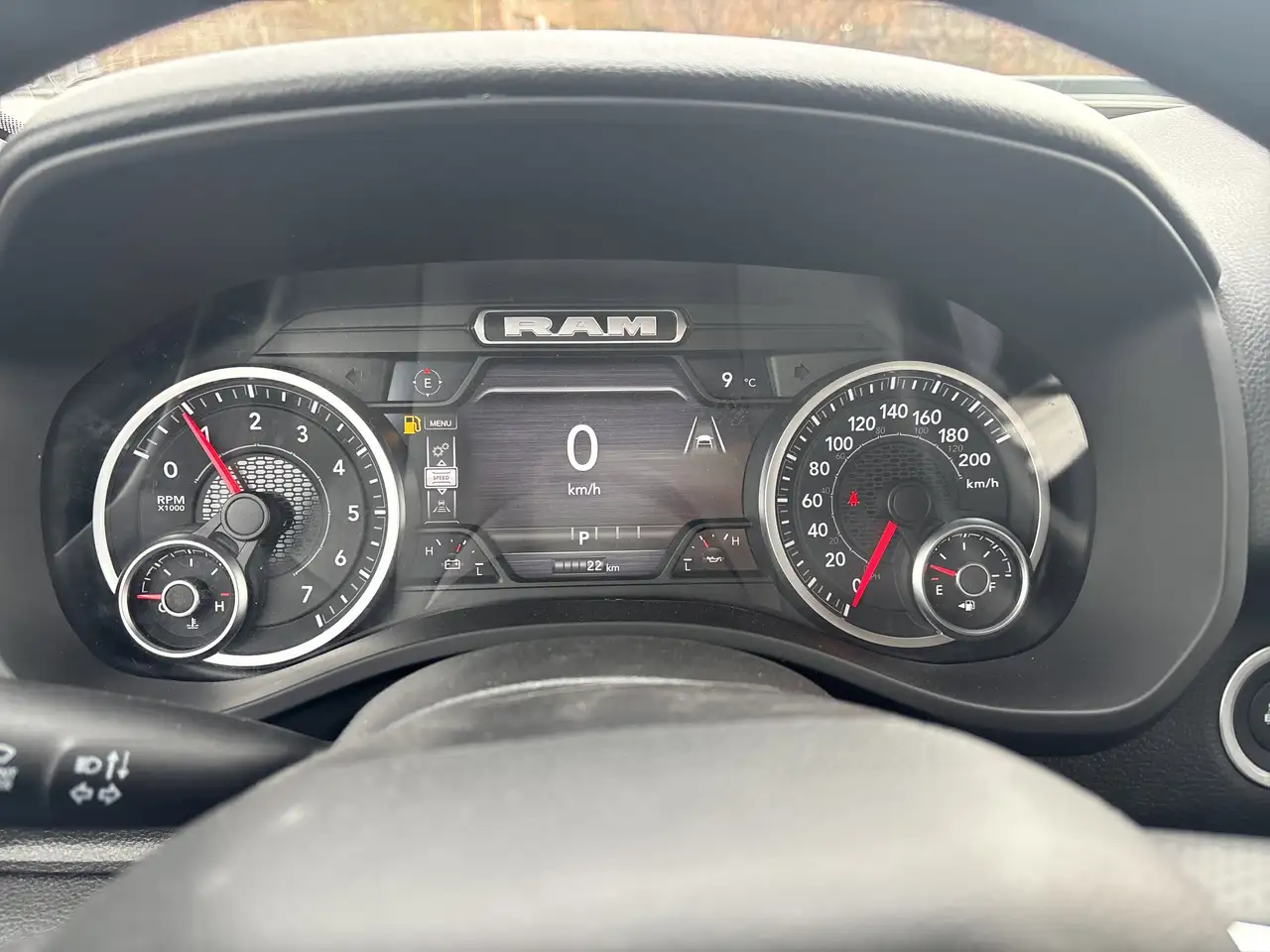RAM 1500 снимка RAM 1500