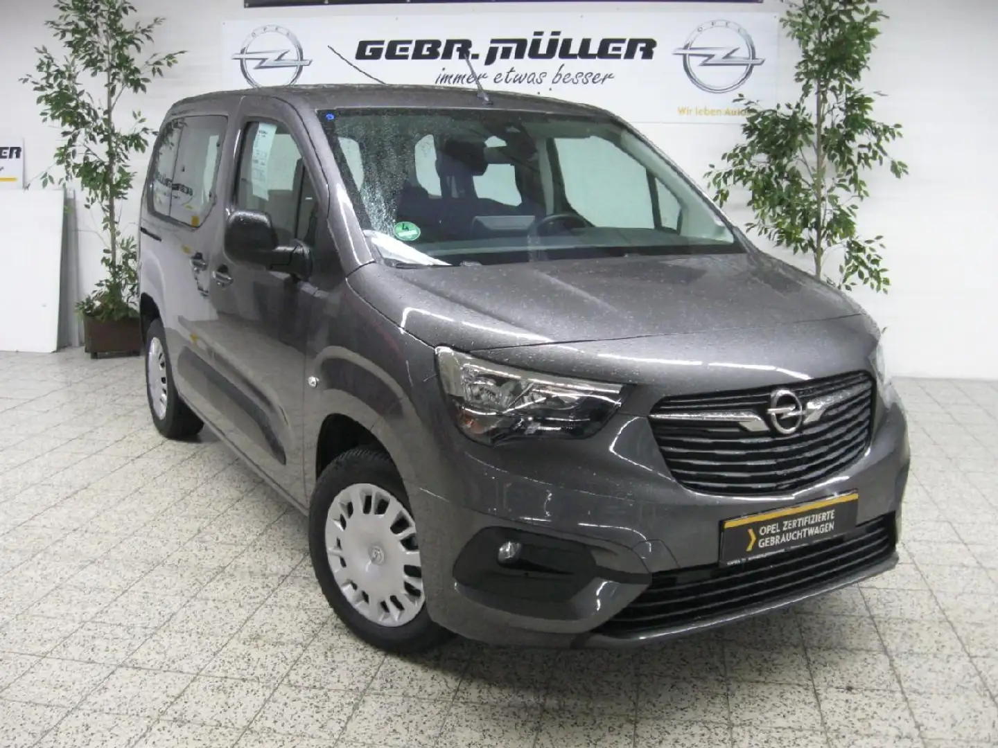 Opel Combo-e Life - e Edition Gris - 1