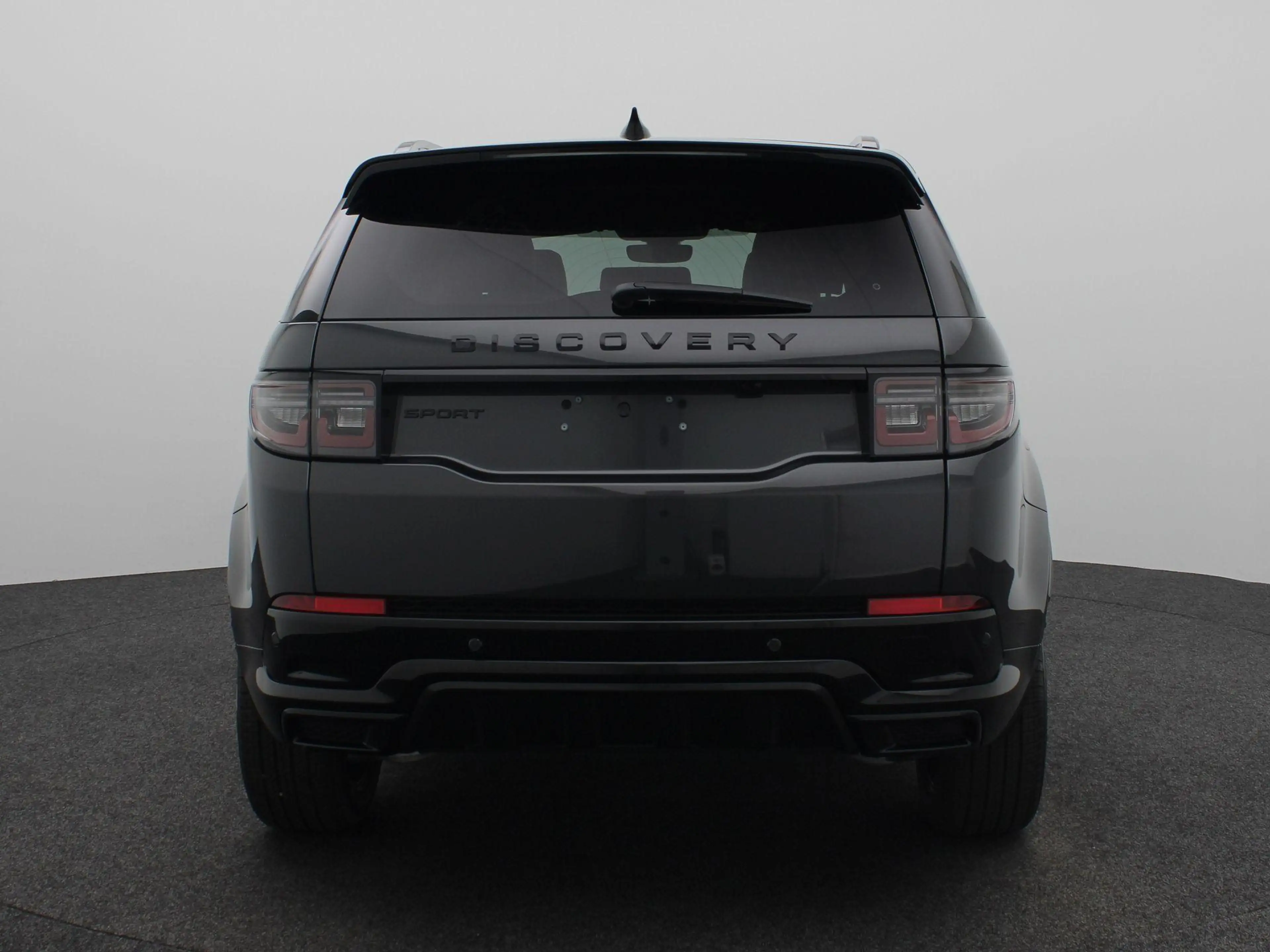 Land Rover Discovery Sport 1.5 P270e PHEV Business Landmark Edition | Meridia — photo 6