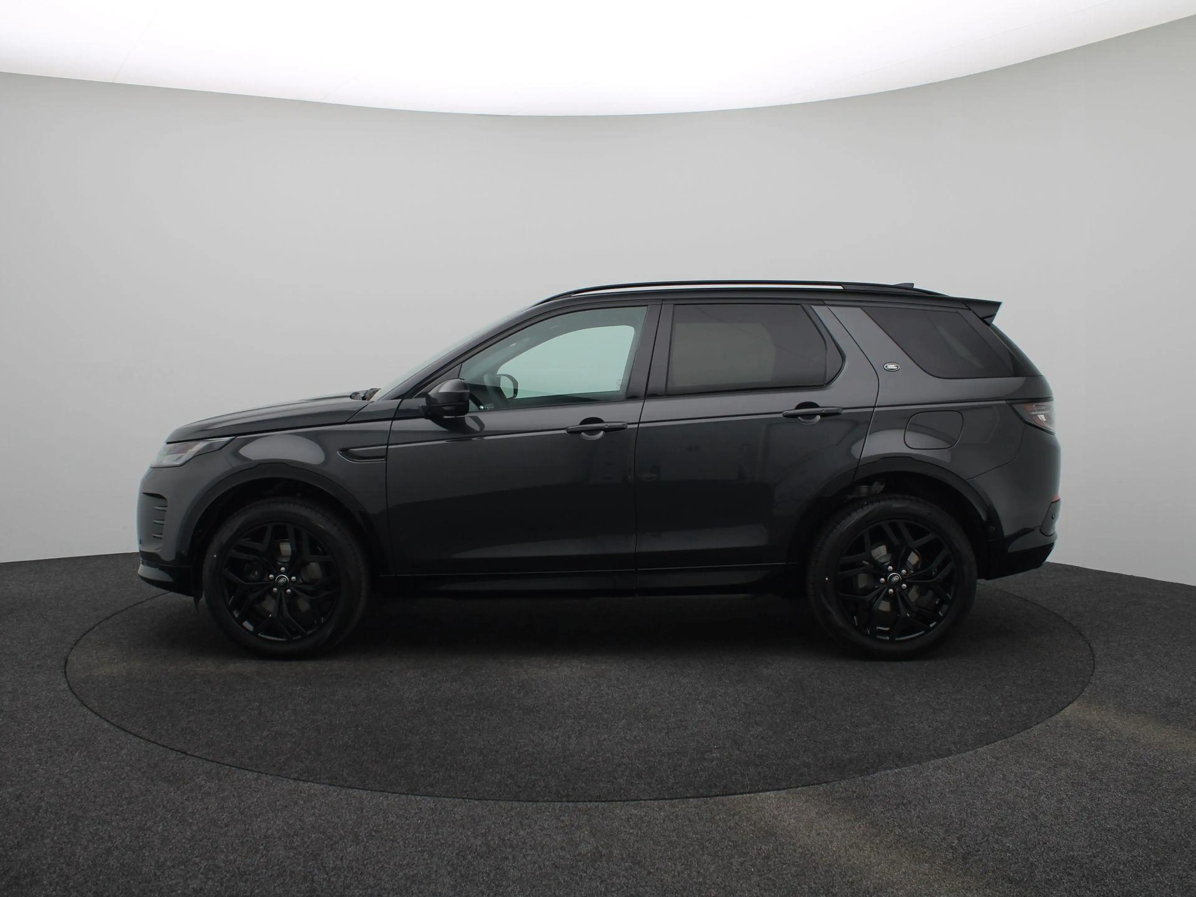 Land Rover Discovery Sport 1.5 P270e PHEV Business Landmark Edition | Meridia — photo 4