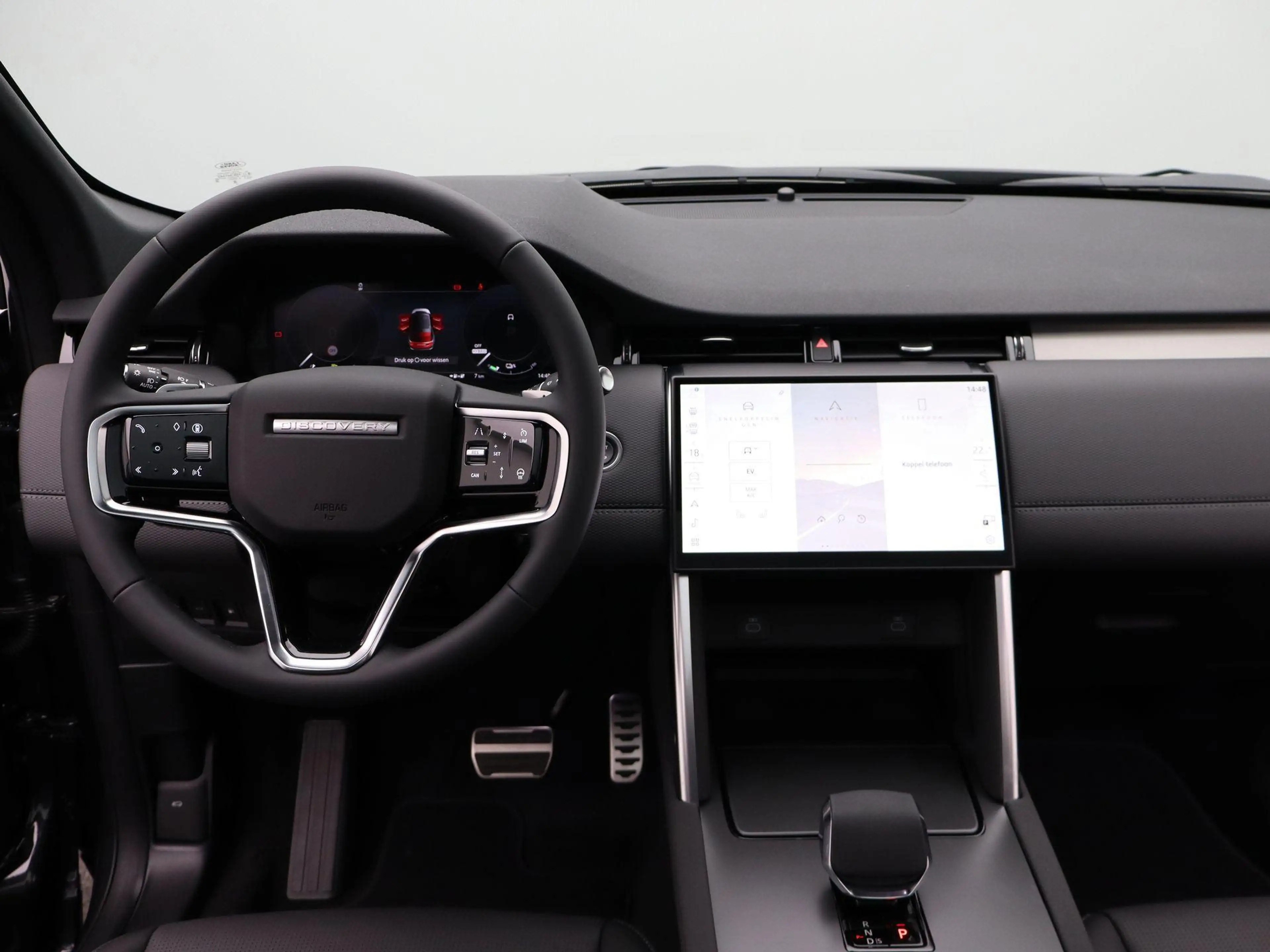 Land Rover Discovery Sport 1.5 P270e PHEV Business Landmark Edition | Meridia — photo 13