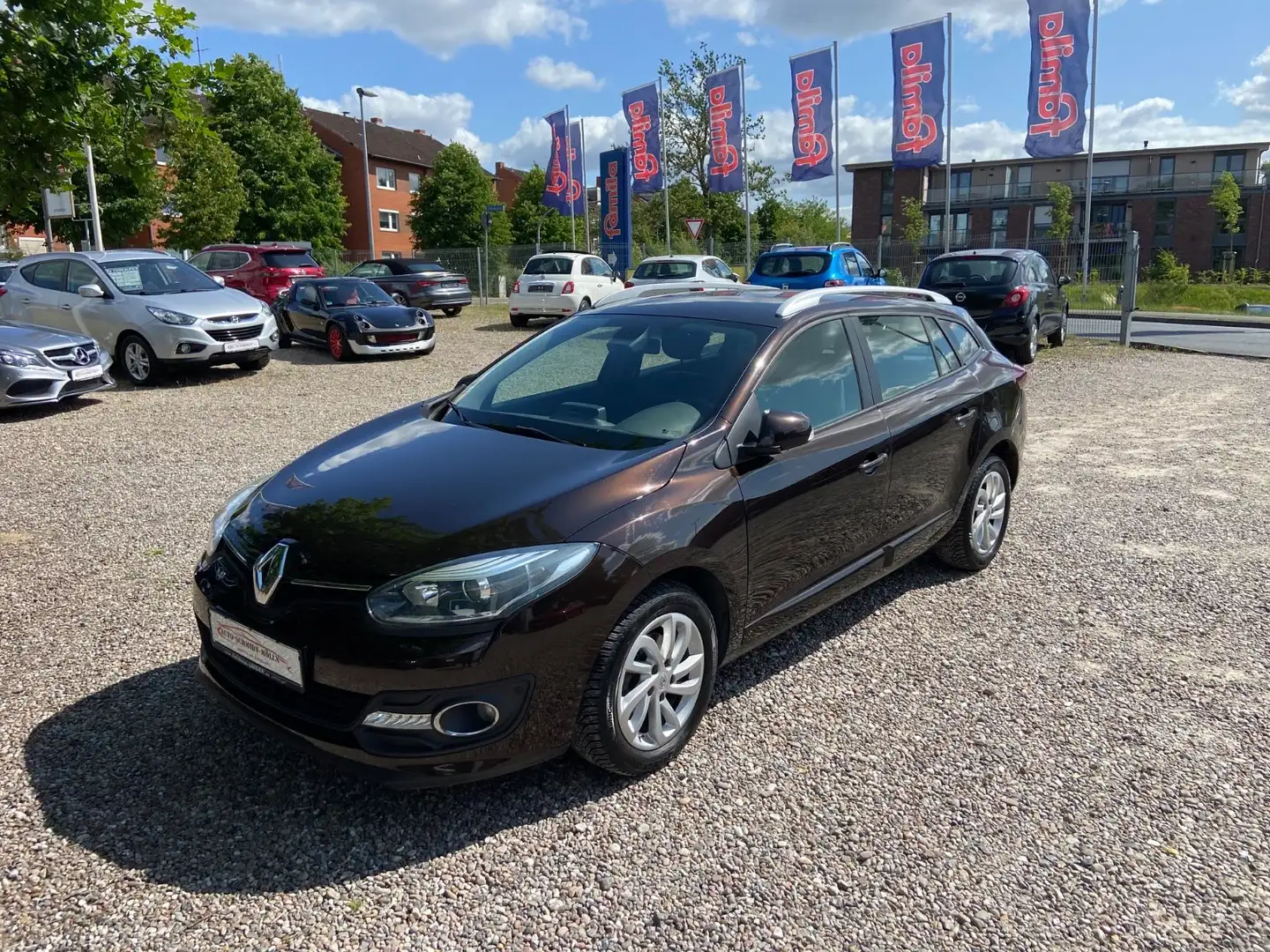Renault Megane III Grandtour Paris Bruin - 2