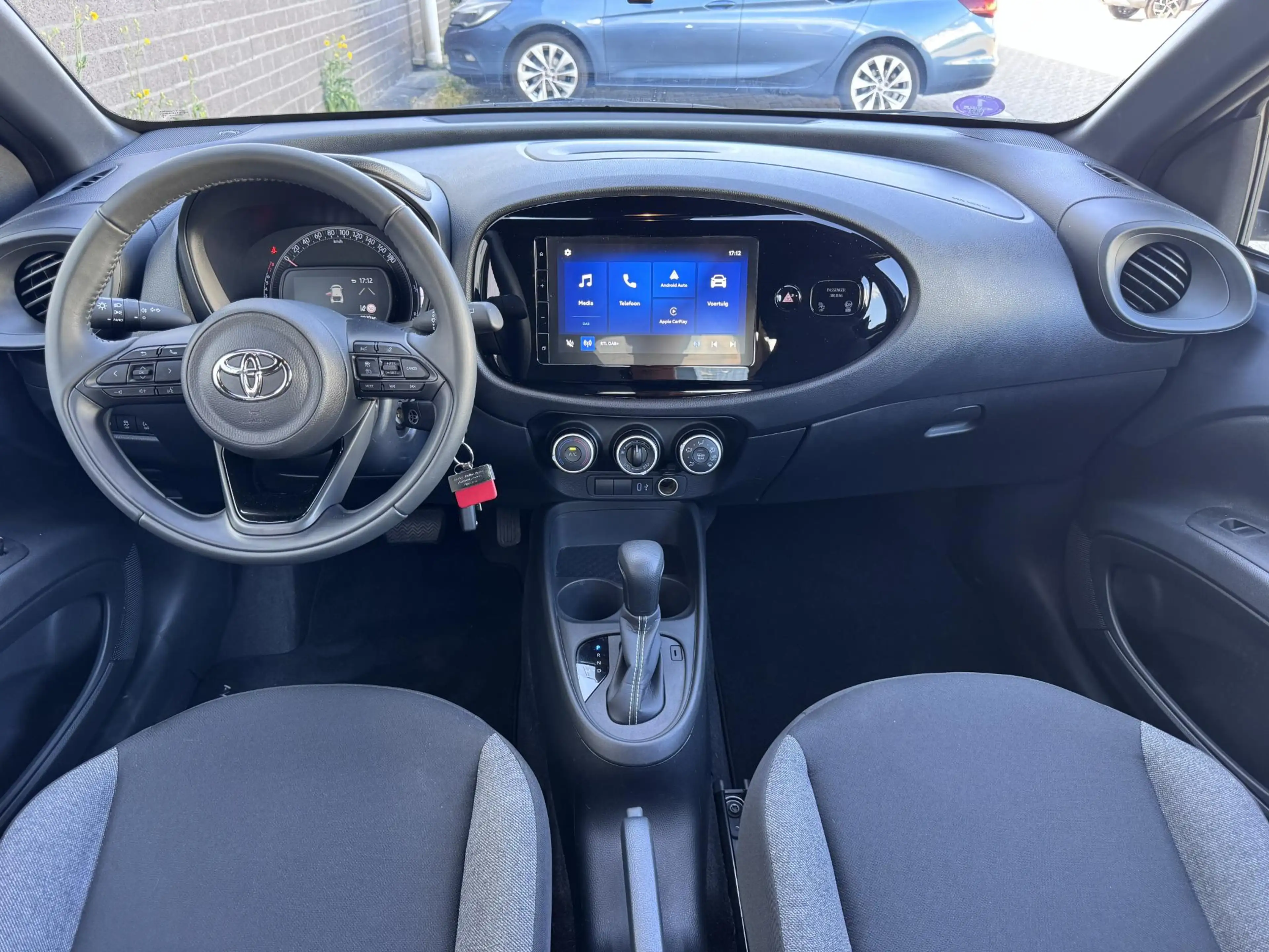 Toyota Aygo X 1.0 VVT-i S-CVT Play Automaat | Apple Carplay — photo 11