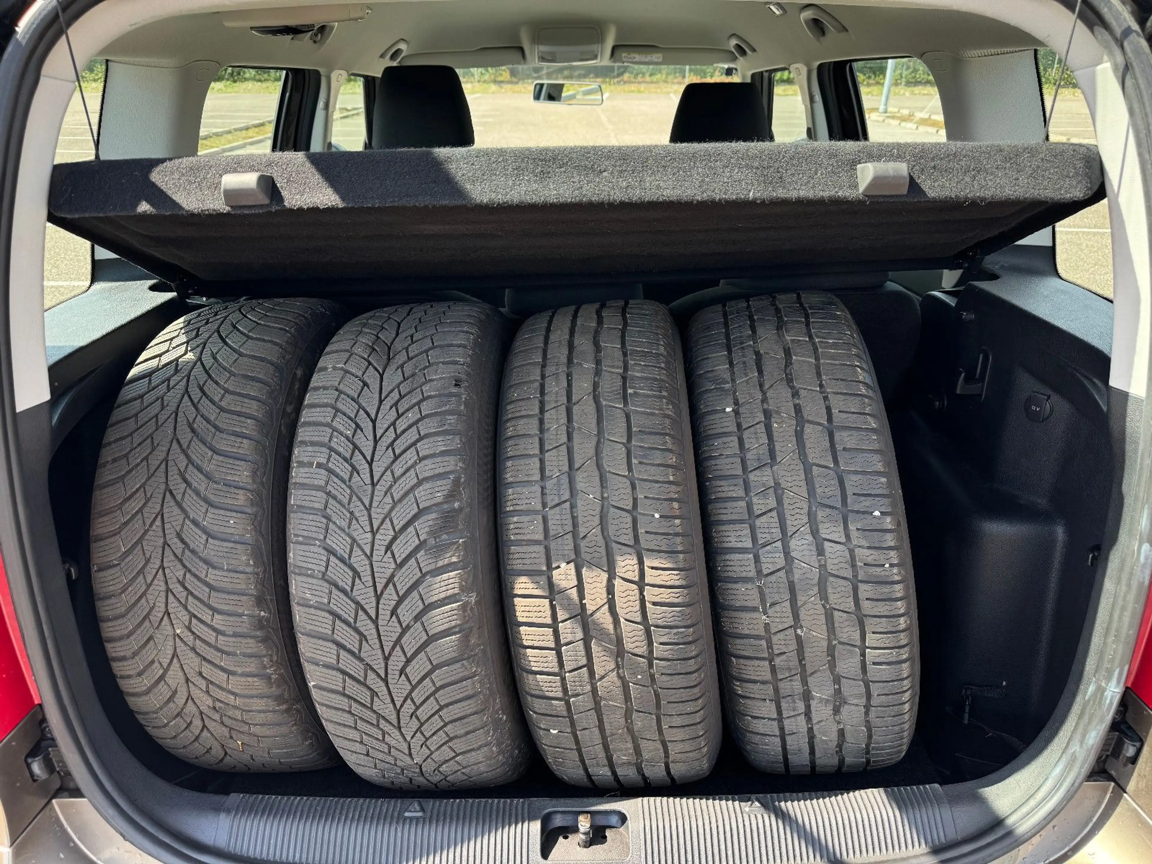 Skoda Yeti Active/8.Fach.Brft/Tempomat — photo 10