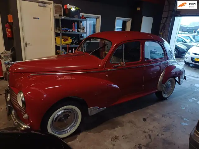 Peugeot 203 C