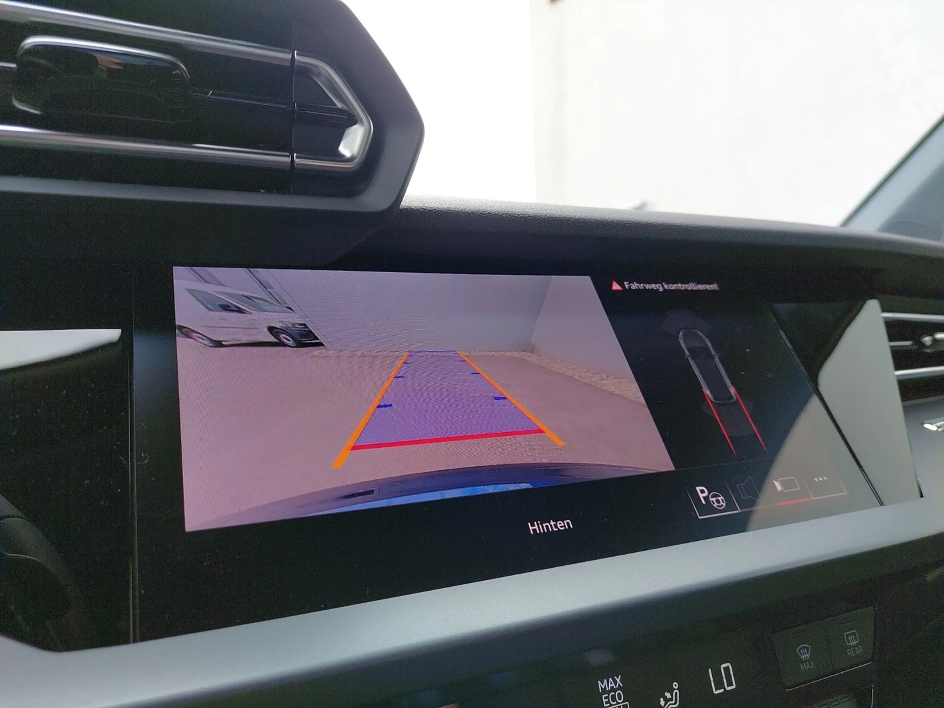 Audi A3 30 TFSI — photo 11