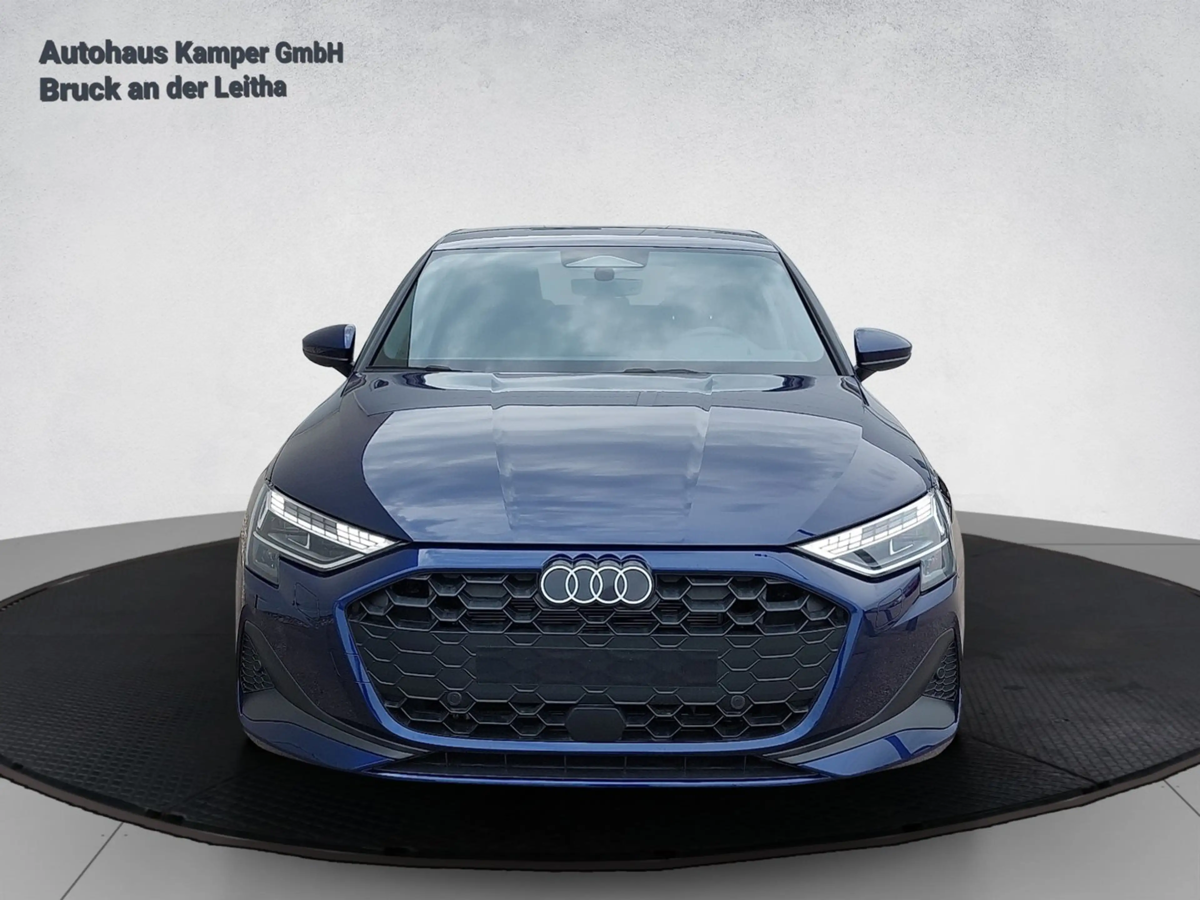 Audi A3 30 TFSI — photo 4